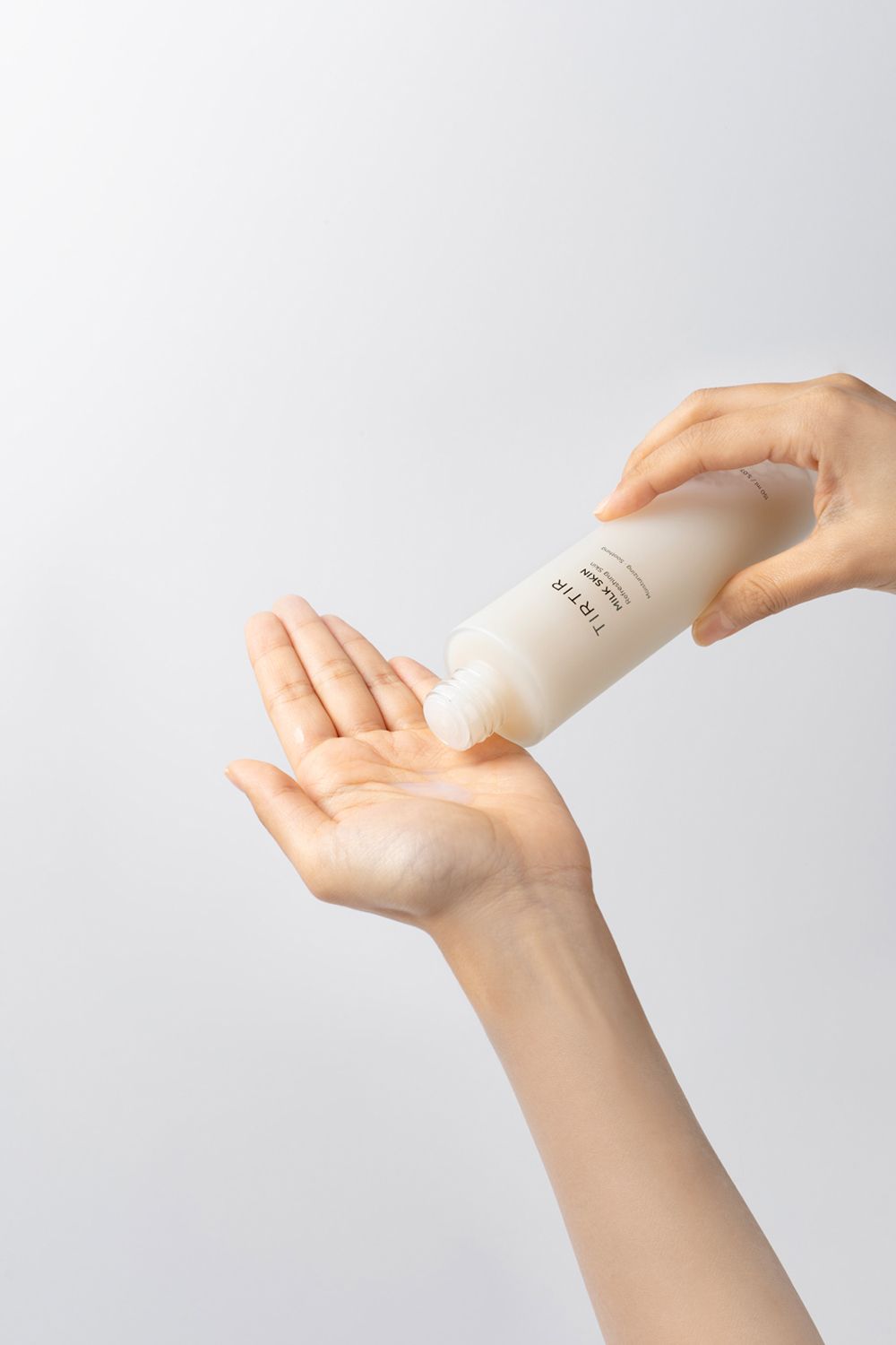TIRTIR Milk Skin Toner