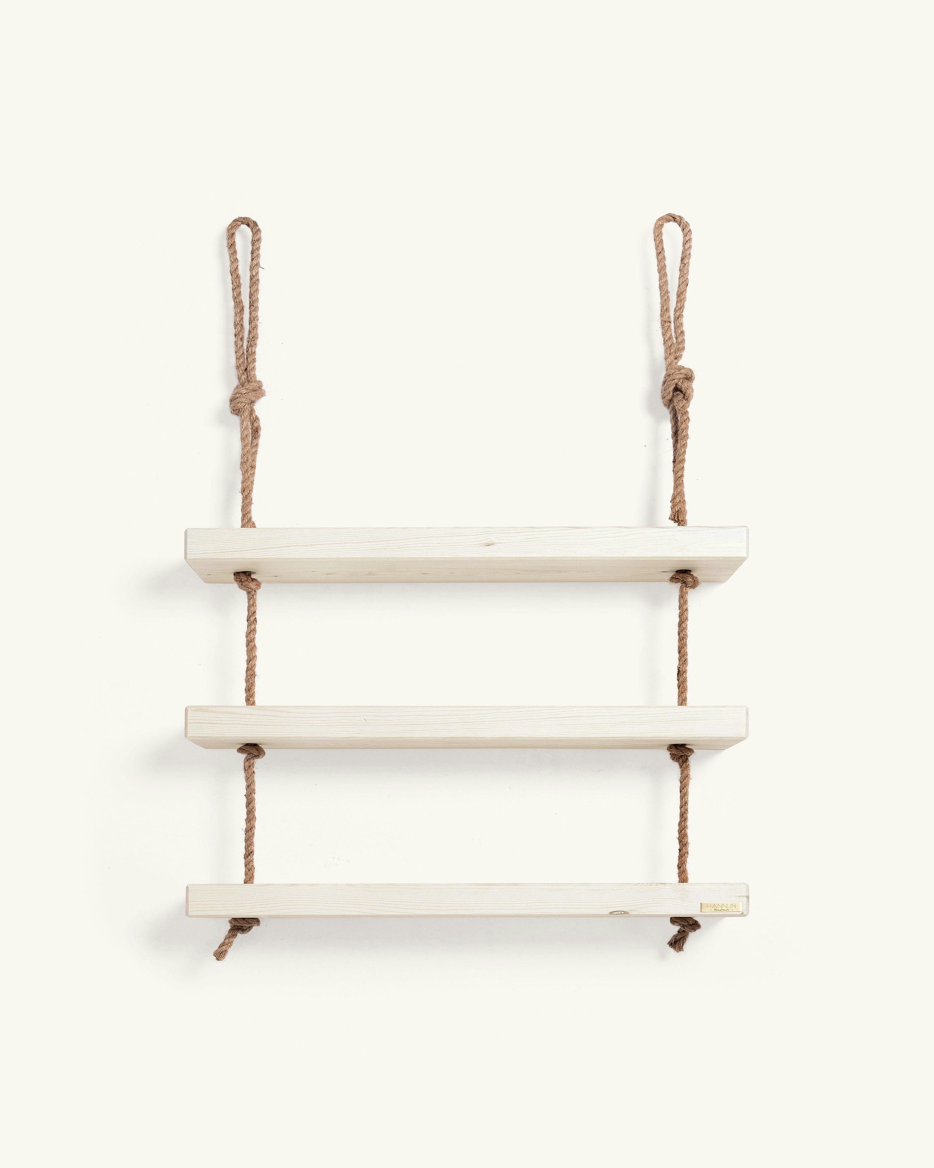 MAKEMBA - Etagère suspendue en bois de couleur blanc vieilli à 3 étages 70 cm