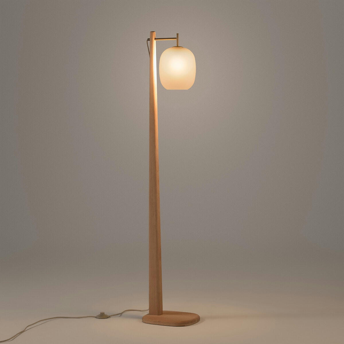 Lampadaire en chêne, métal fer verre givré, Navida