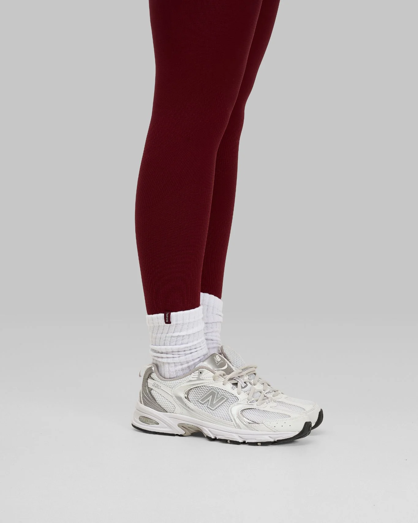 THRIVIN Ruffle Socks Long | White