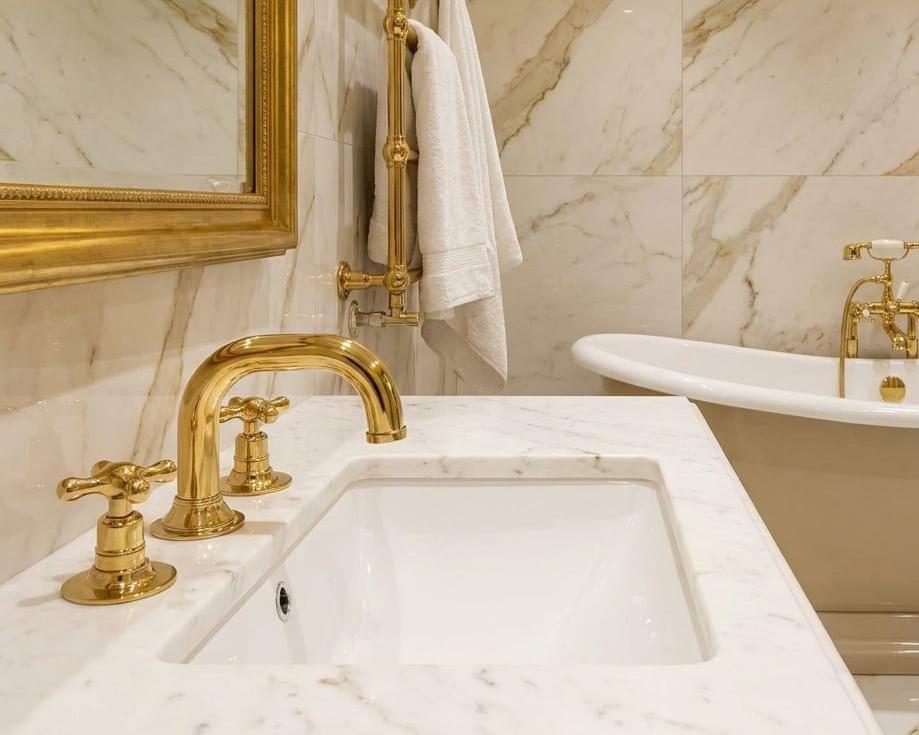 Solid Brass Widespread Bathroom Faucet, Vintage Cross Handle 3-Hole Sink Tap