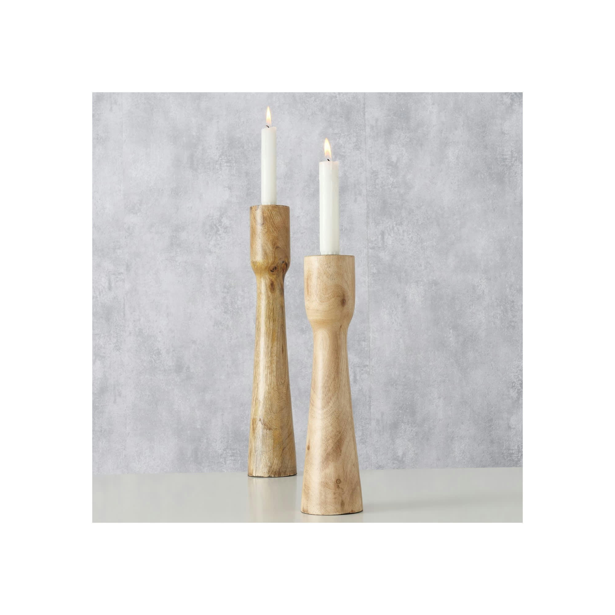 - Set de 2 chandeliers en bois de mangue