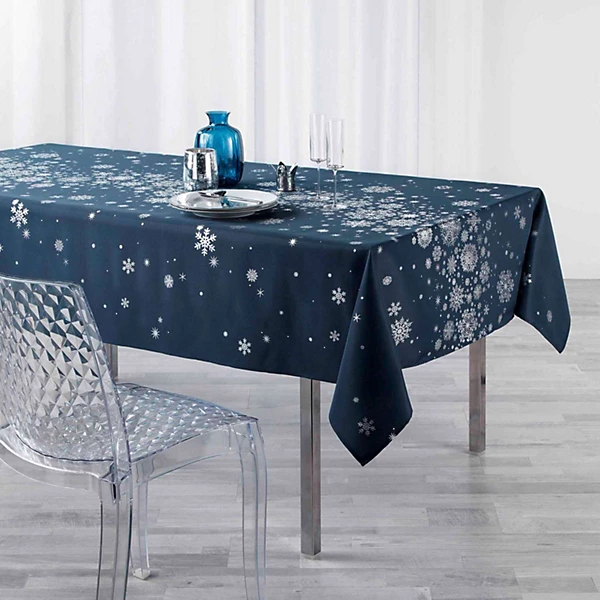 Nappe rectangulaire antitache et infroissable