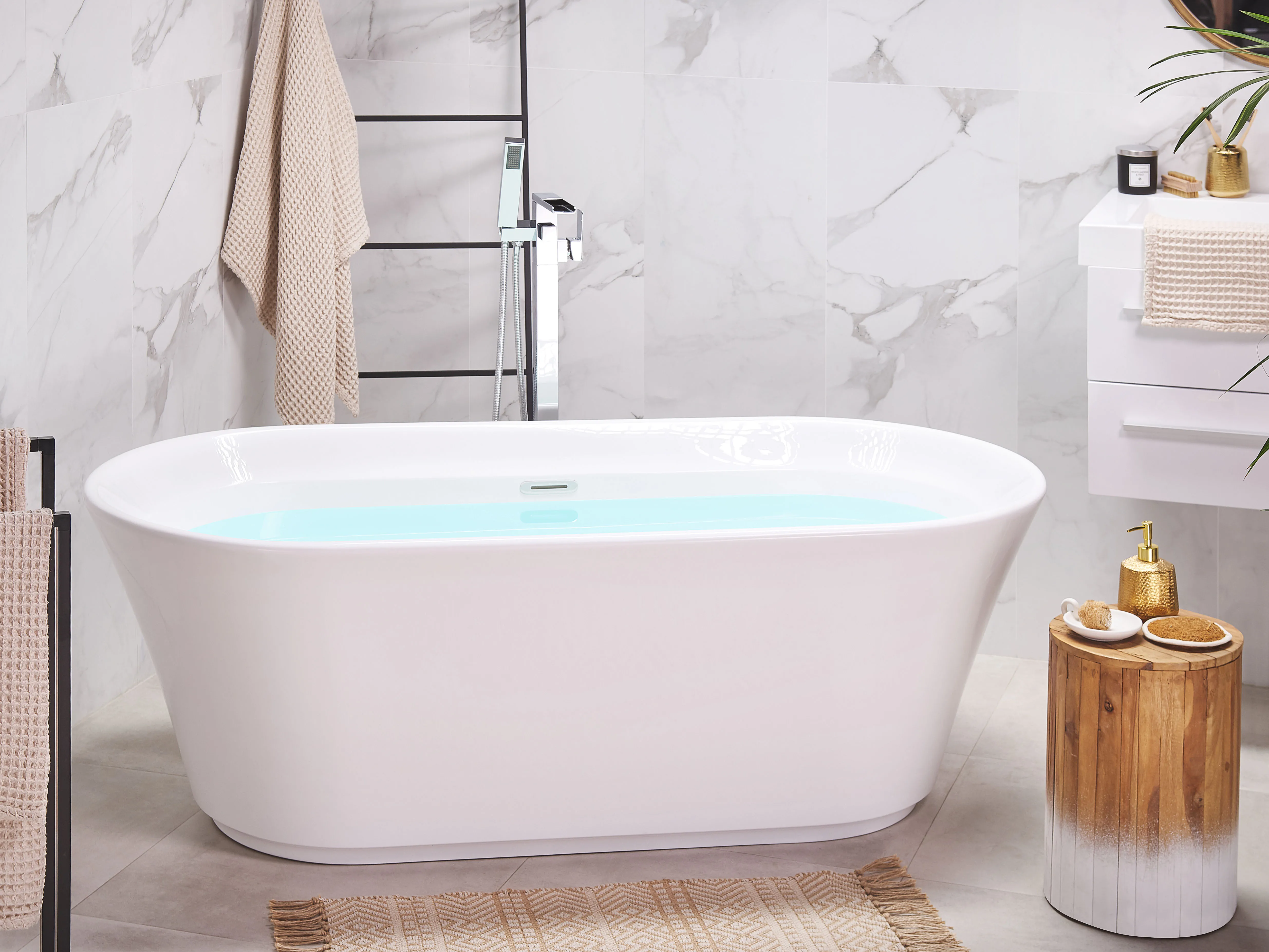 Freestanding Bathtub OVALLE 1700 x 800 mm White