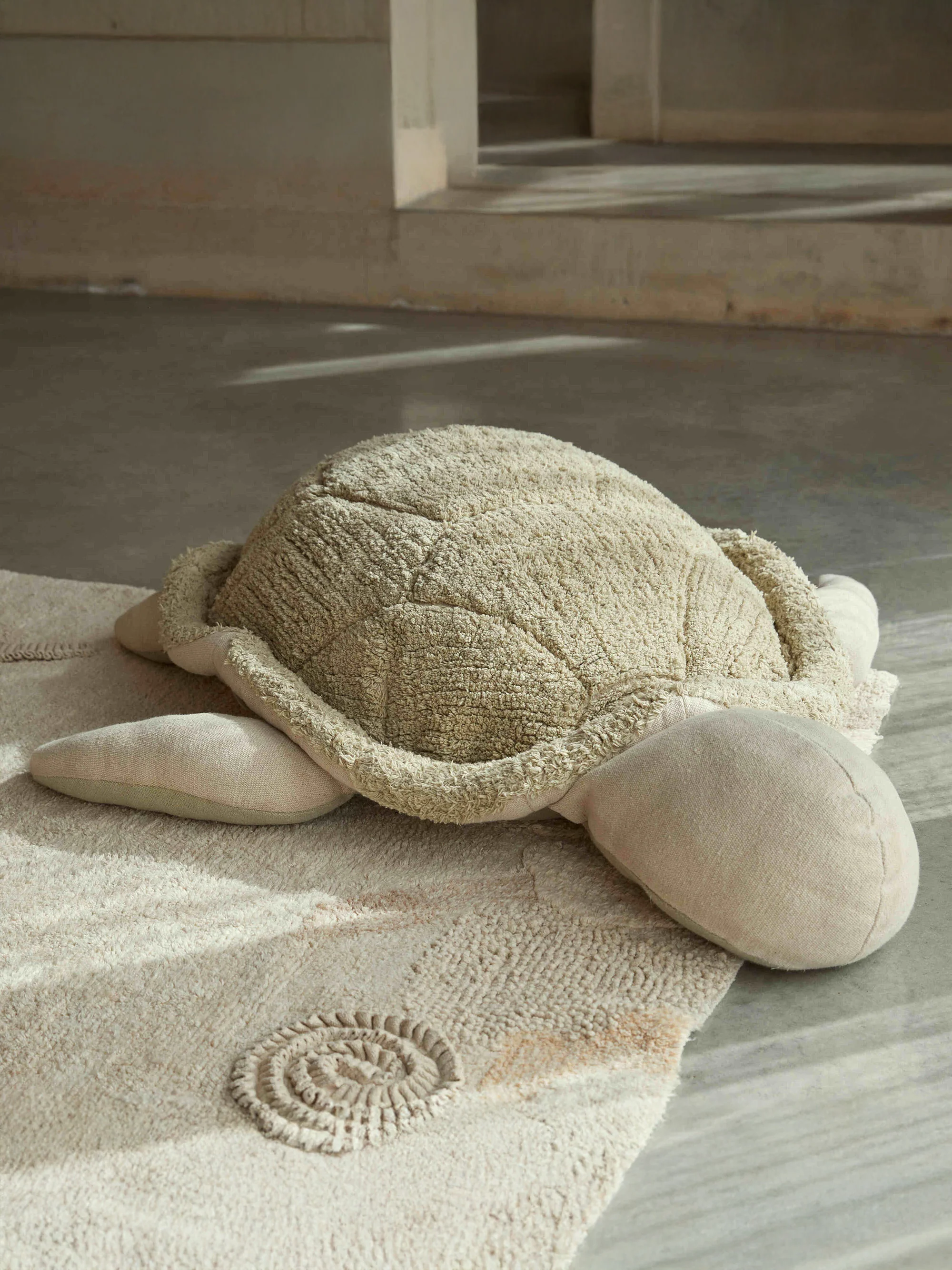 Kinder-Pouf Mrs. Turtle