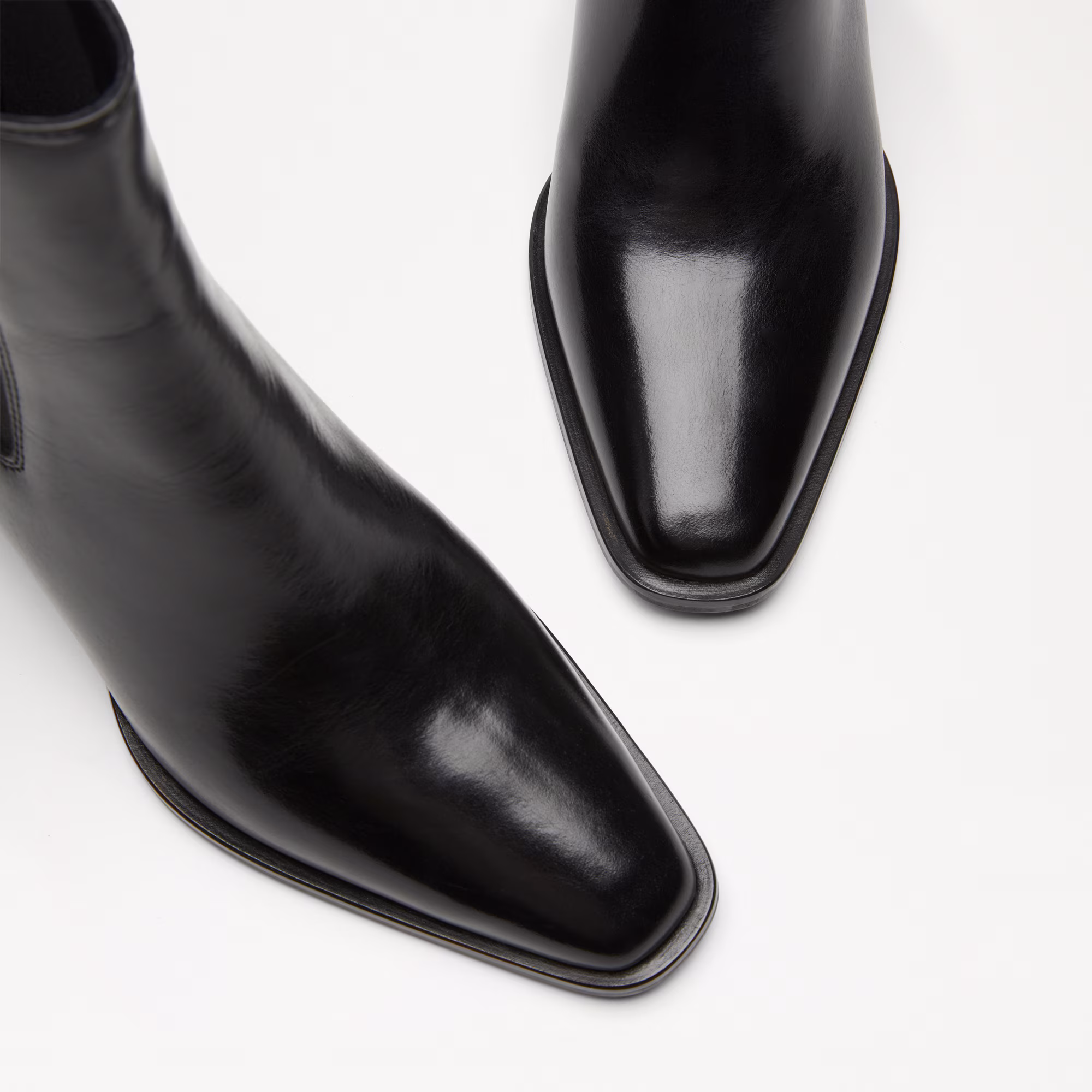 Calle<br>Western Chelsea Boot