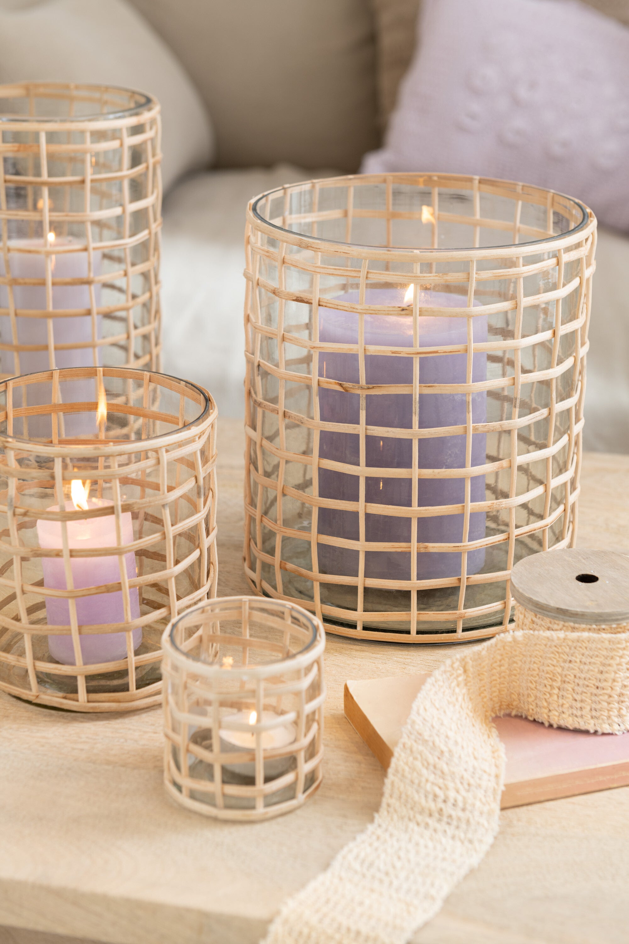 J-Line cilinderkaars Lavendel - paars - large - 52U - 6 stuks