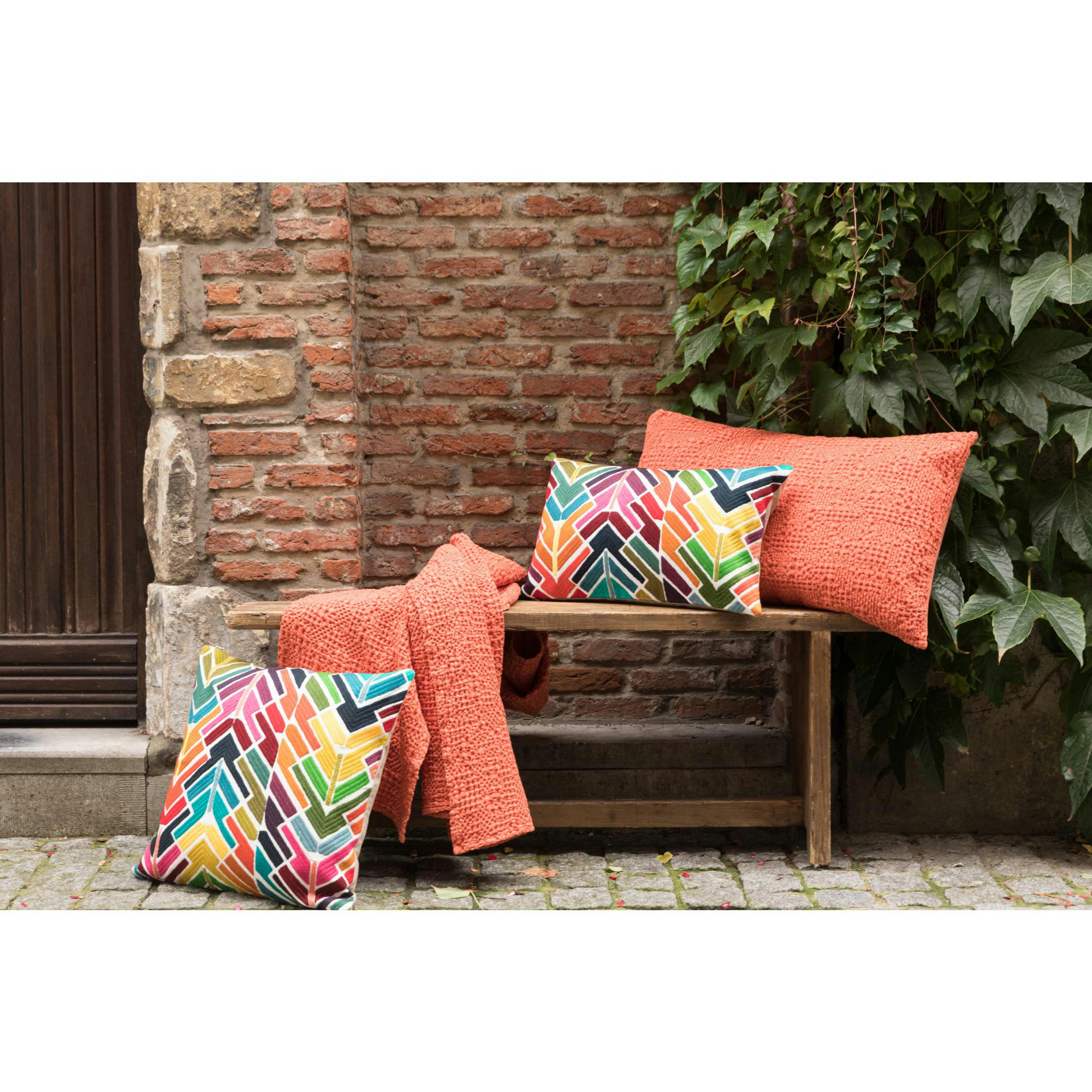 TANA - Coussin stonewashed  en coton marmelade 40 x 65