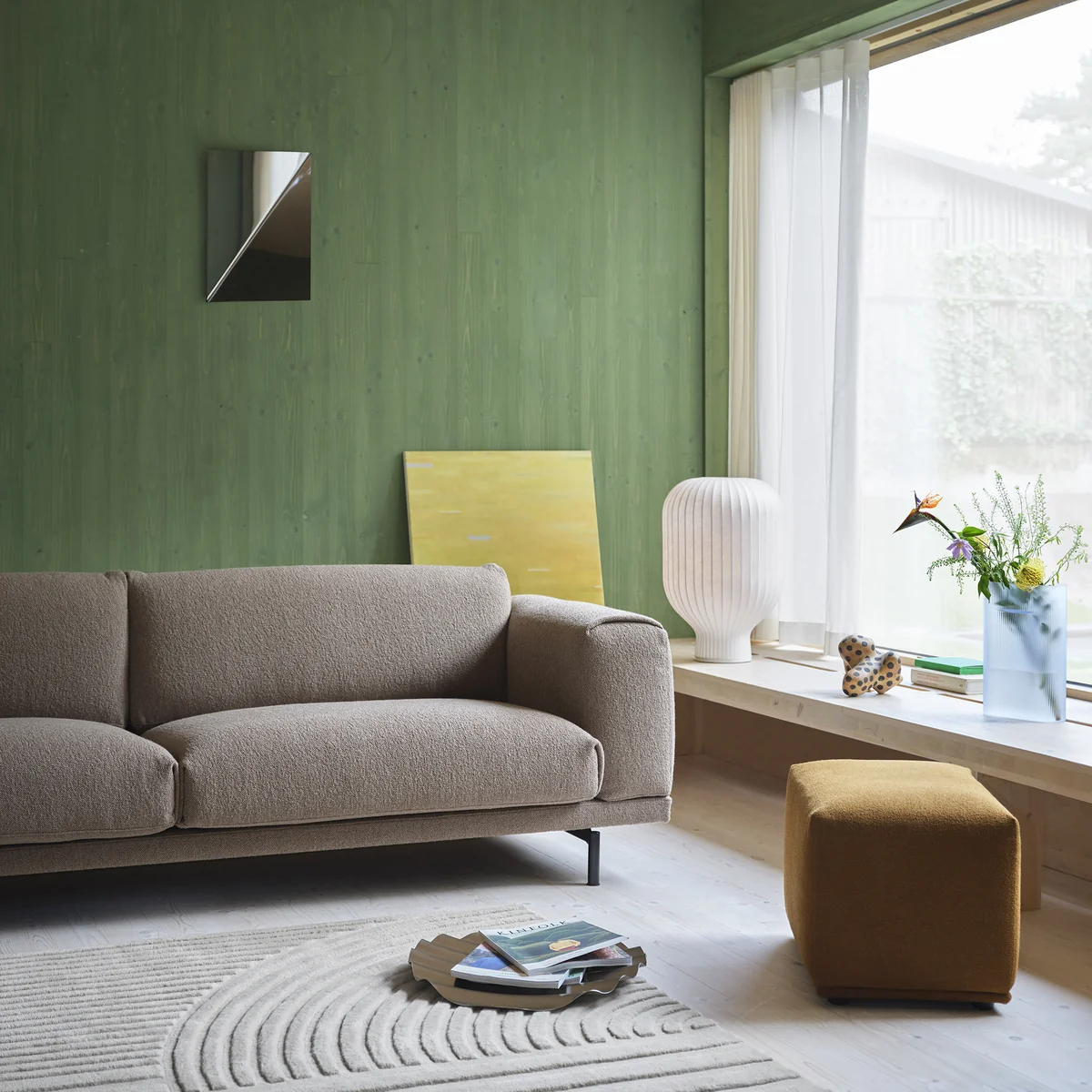 Muuto - Rest Sofa 2-Sitzer, schwarz / braun (Stoff Maharam Hearth 6)