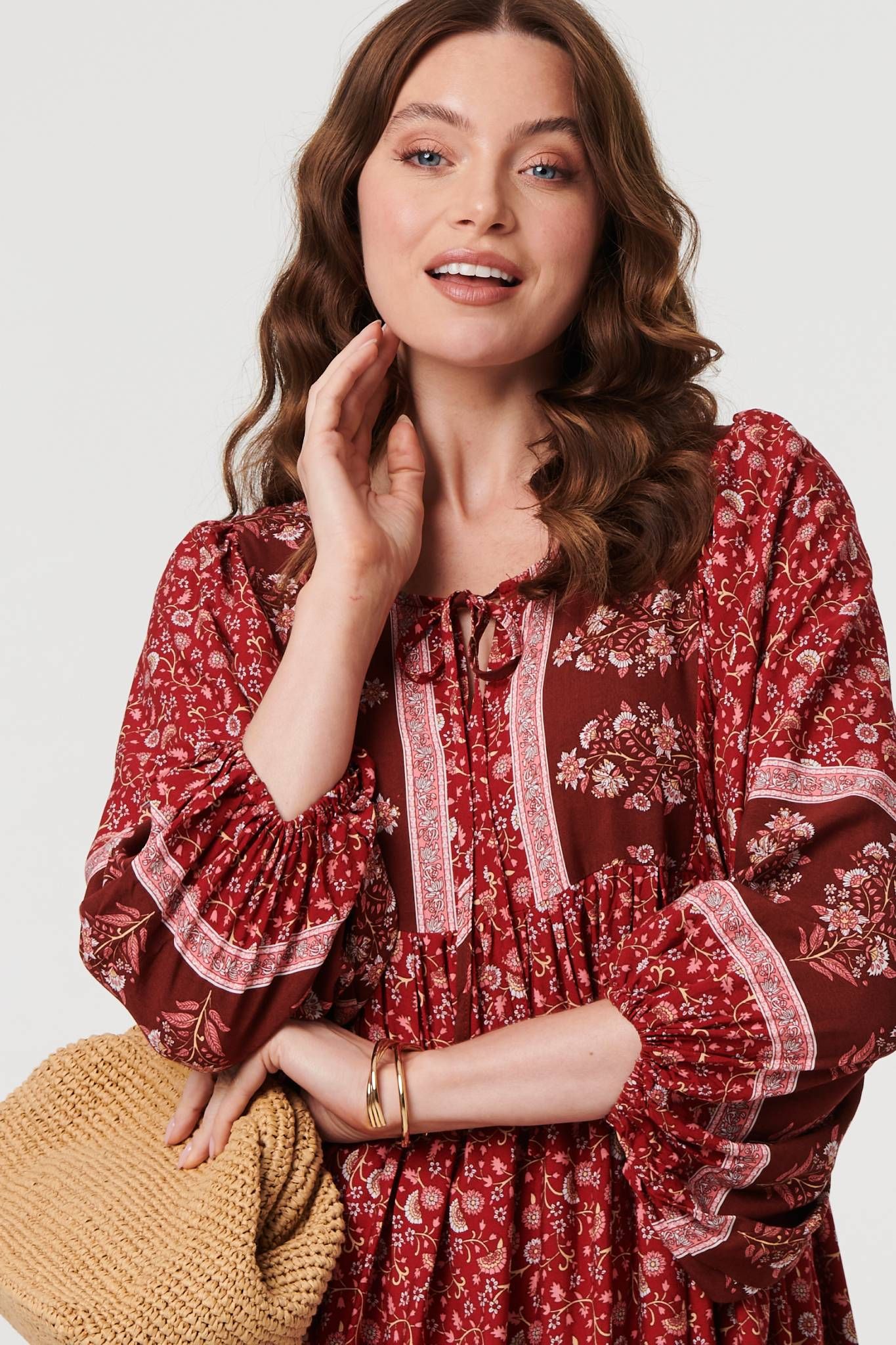 Izabel London Ditsy Floral 3/4 Sleeve Short Dress