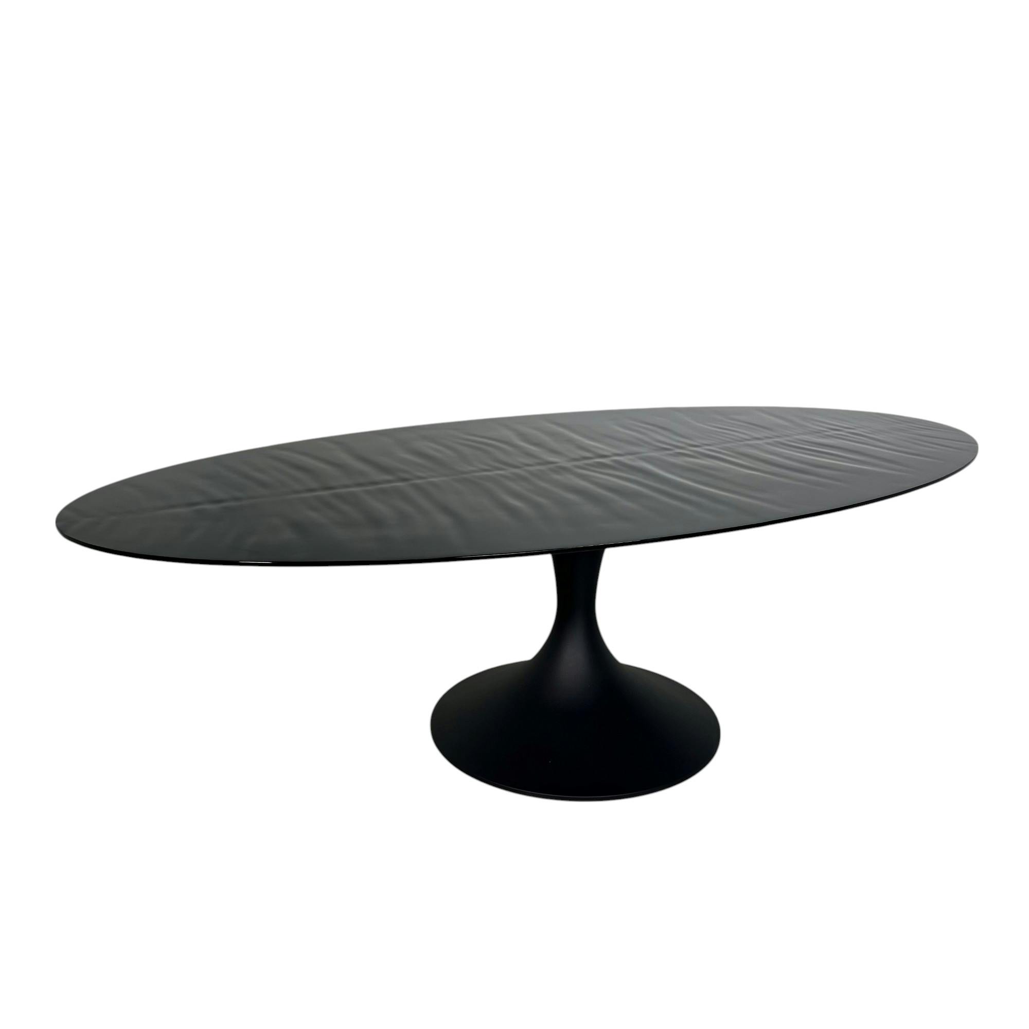 Table en verre noir - effet ride d'eau 250 cm LIGURIE