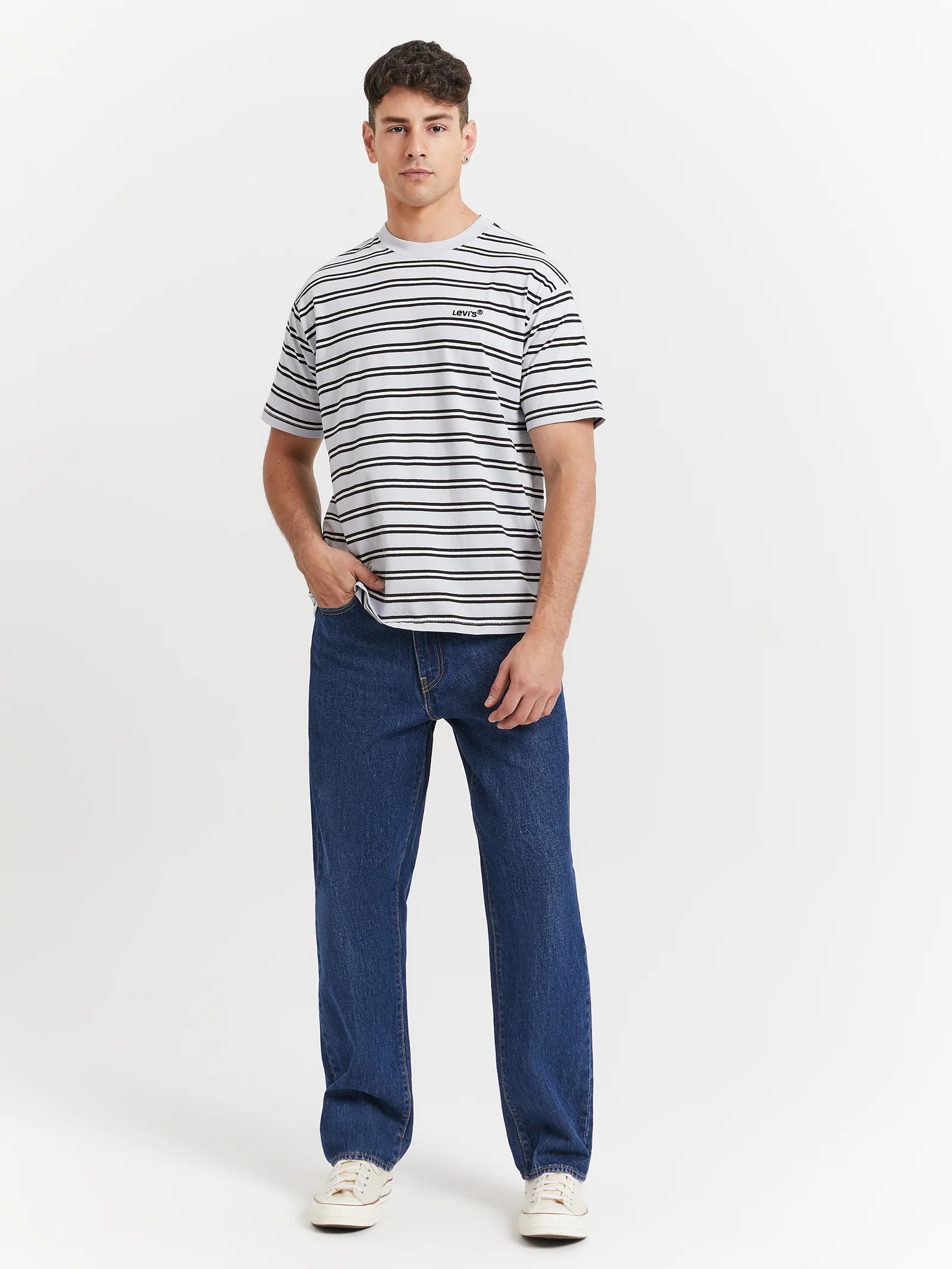 568 Stay Loose Jeans