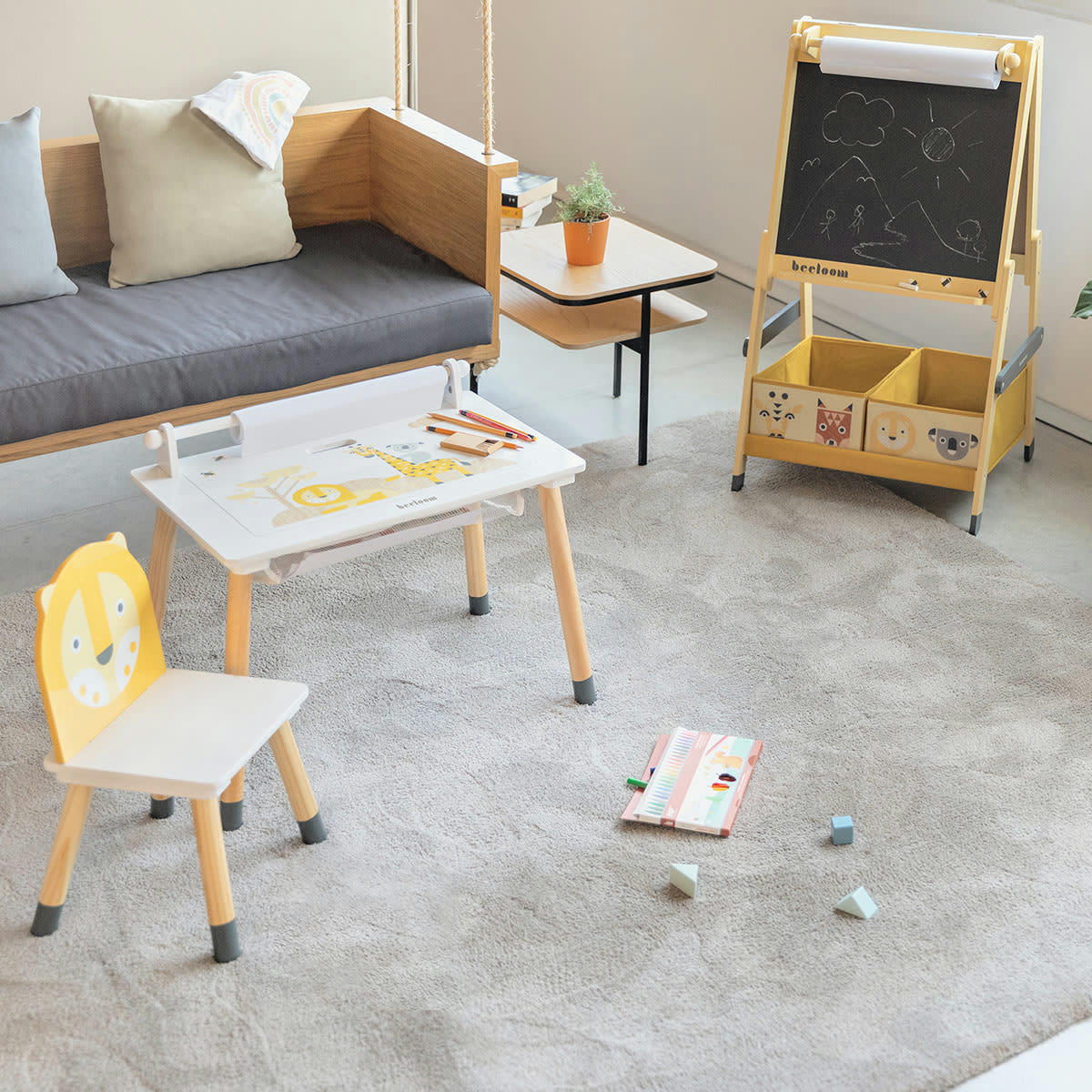 - Table pour enfants en bois naturel jaune multifonctionnelle