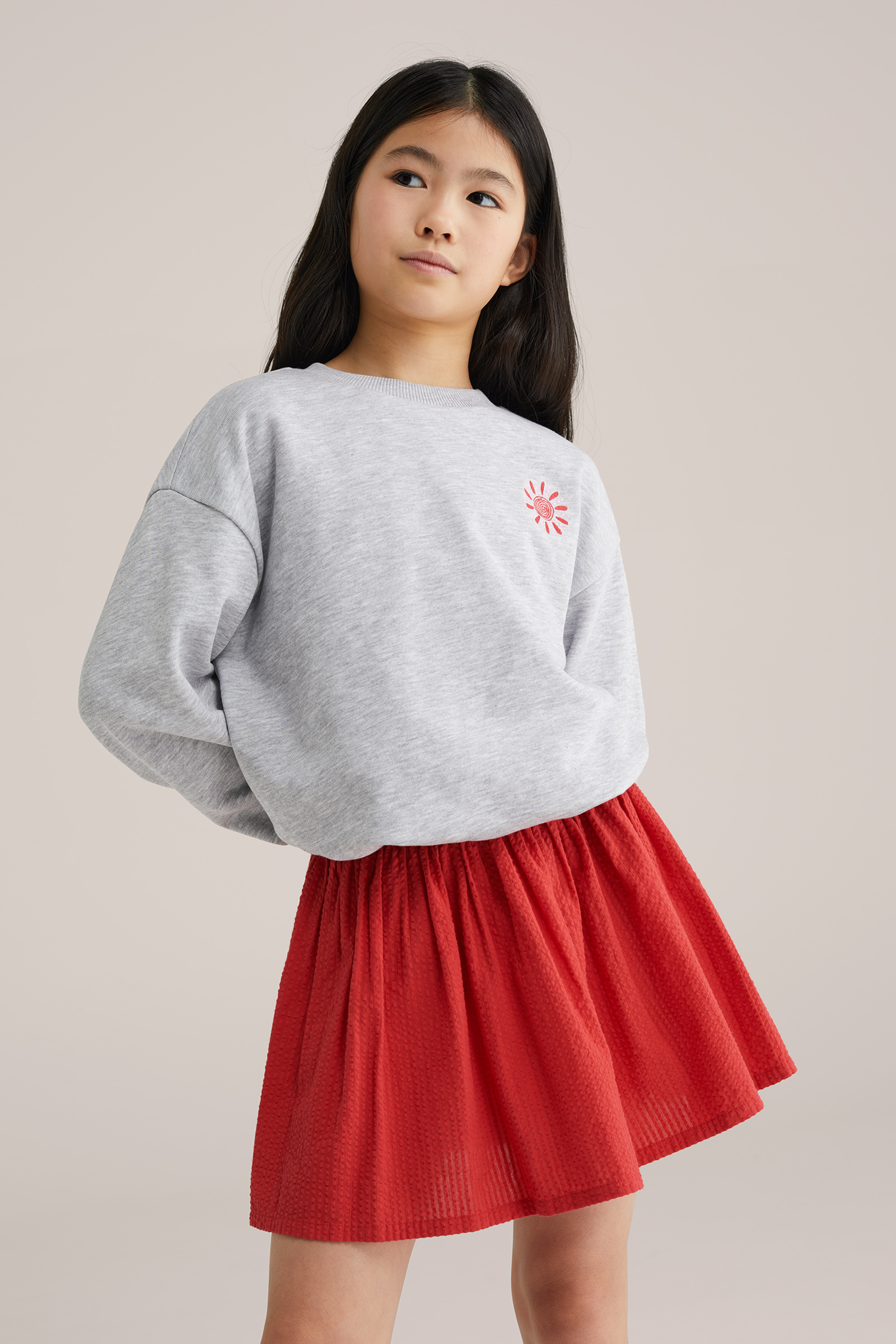 Meisjes oversized sweater met embroidery