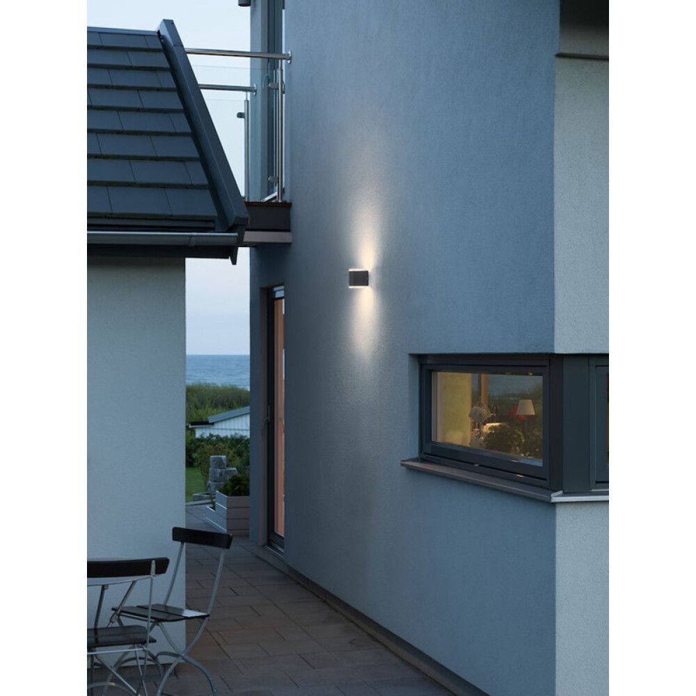 VEGGLAMPE KONSTSMIDE MONZA LED MØRKGRÅ