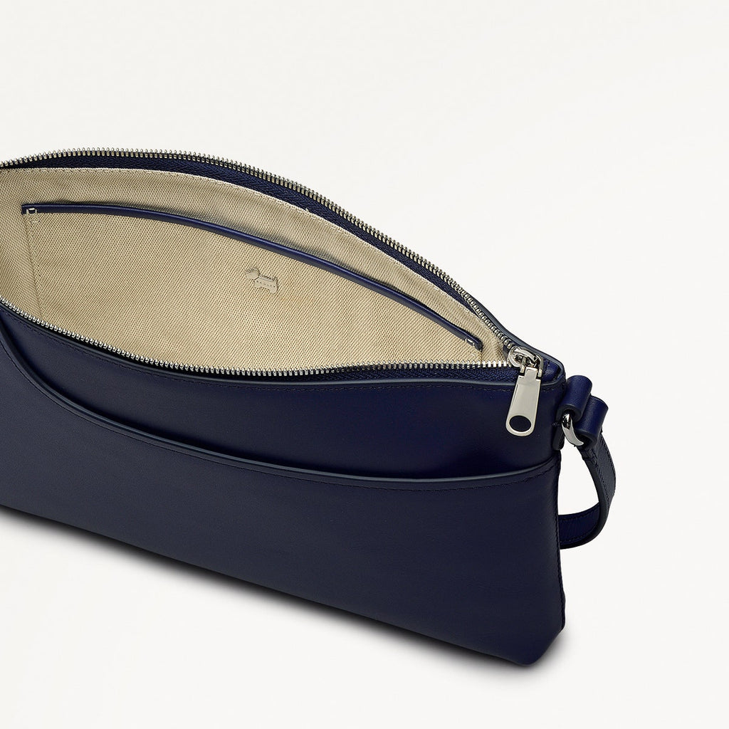 Pockets - Medium Ziptop East-West Cross Body Bag