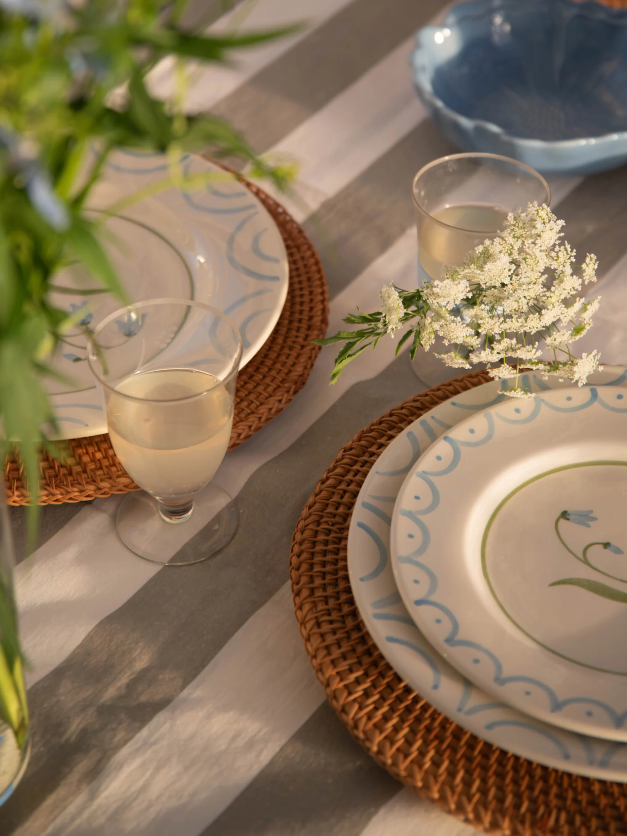 Handgefertigtes Rattan-Tischset Classic