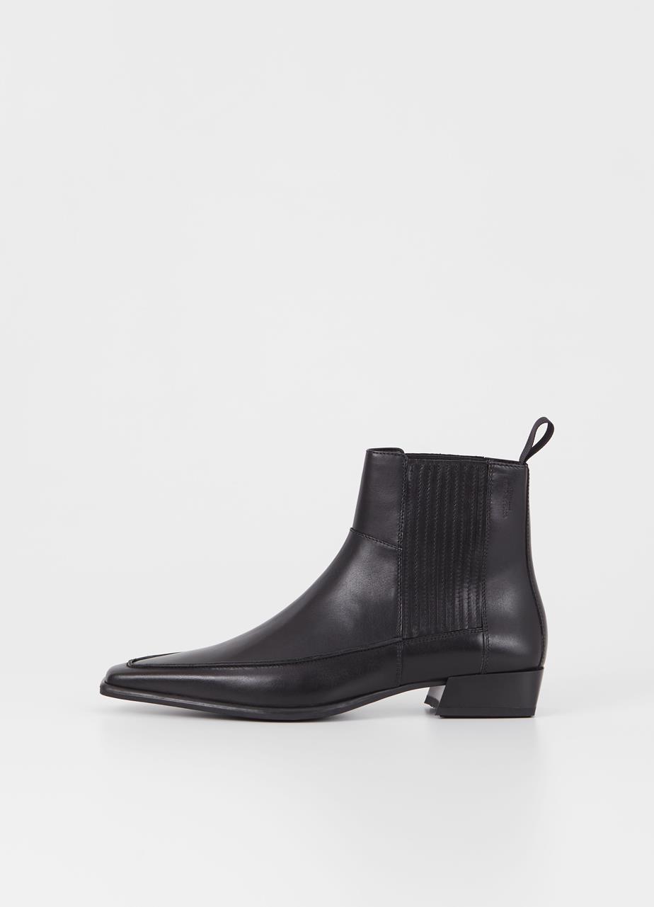 Nella Boots