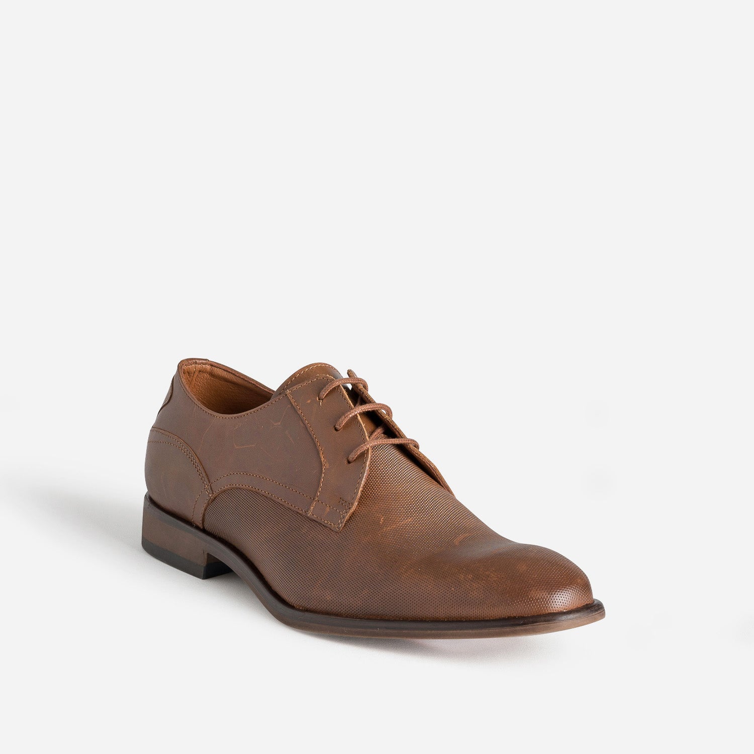 Derby cognac en cuir embossé