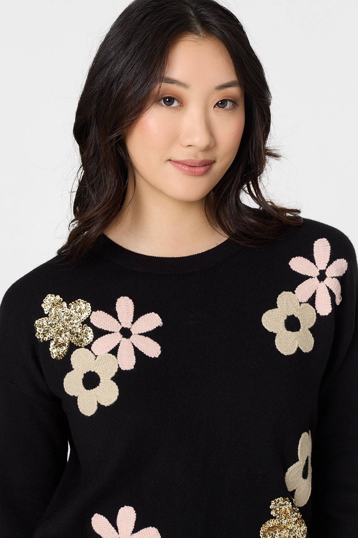 Izabel London Sequin Floral Embellished Relaxed Jumper