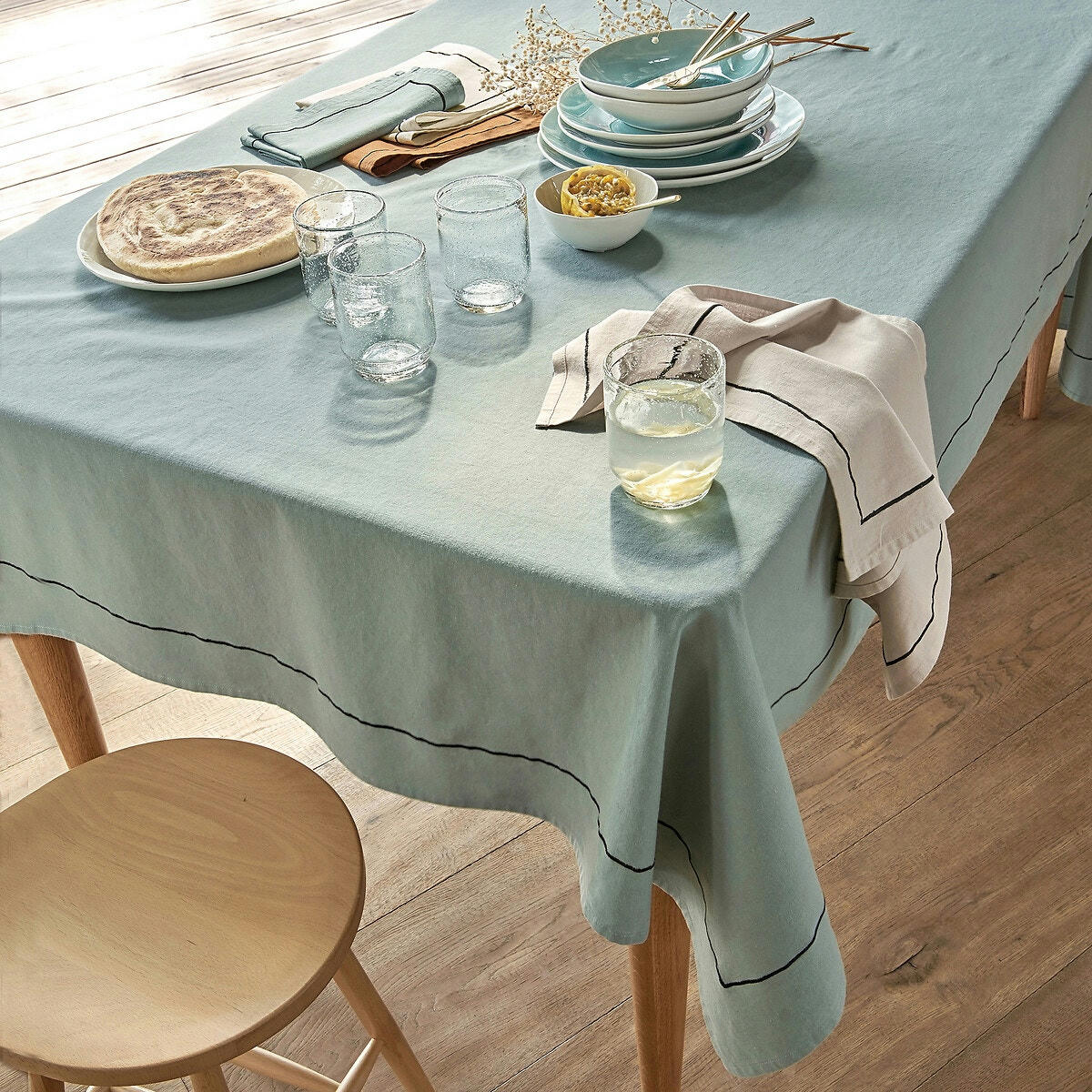 Chemin de table lin/coton lavé Métis Bourdon