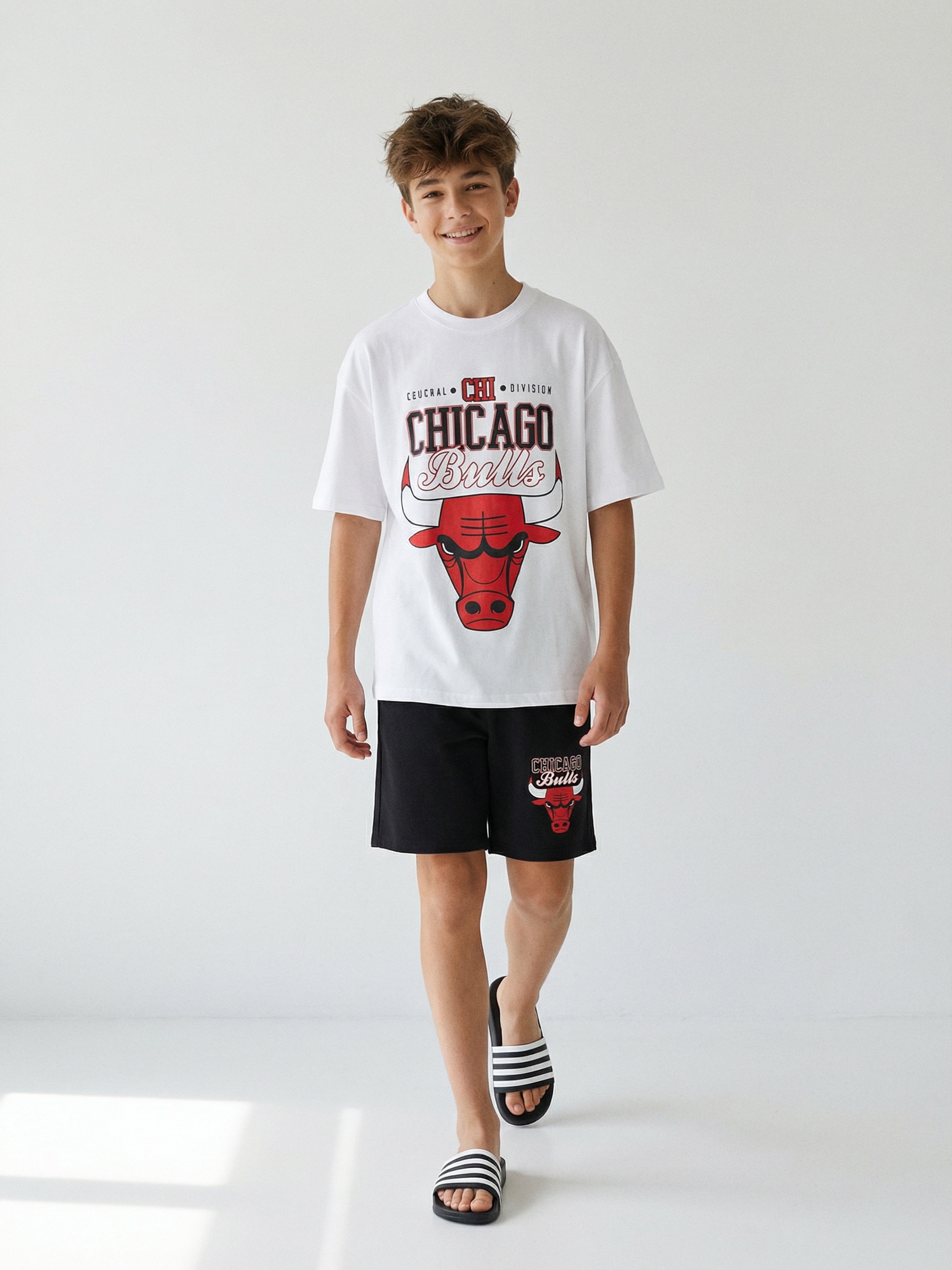 Komplet sportowy NBA Chicago Bulls: koszulka i spodenki