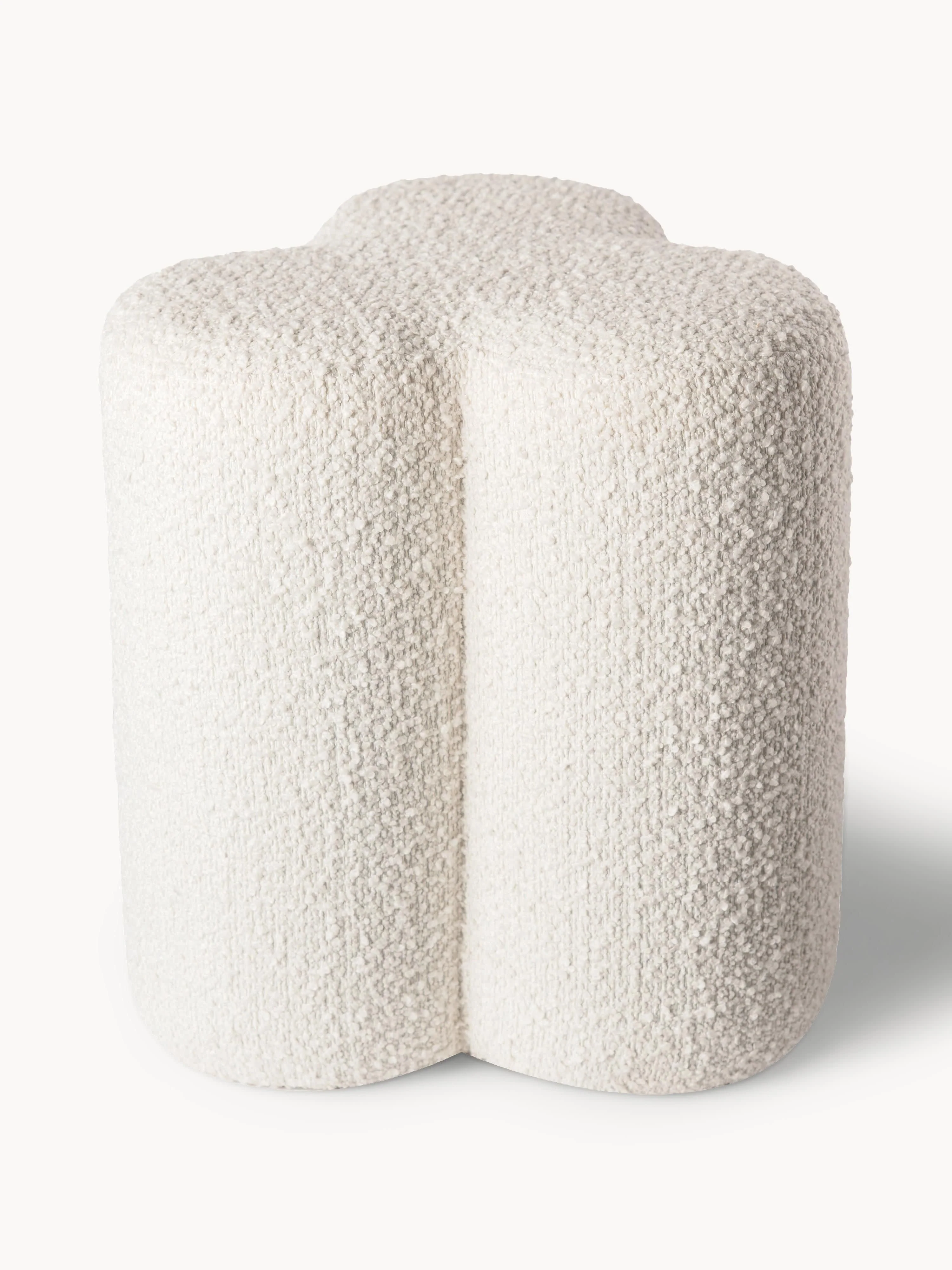 Bouclé-Polsterhocker Clover