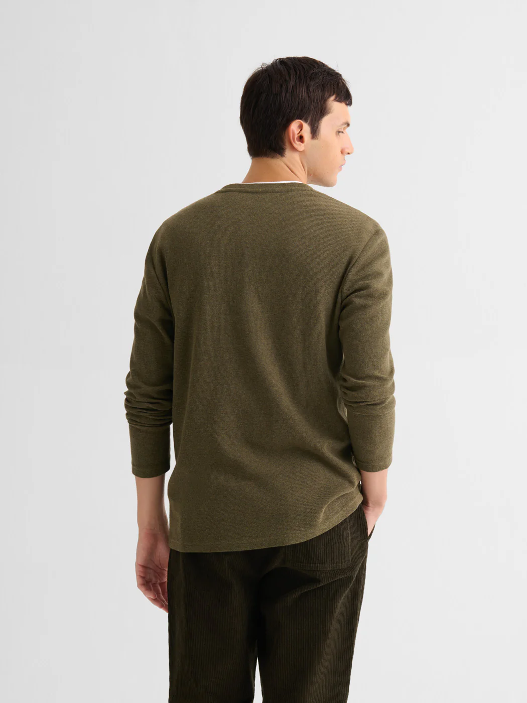 T-shirt manches longues col tunisien