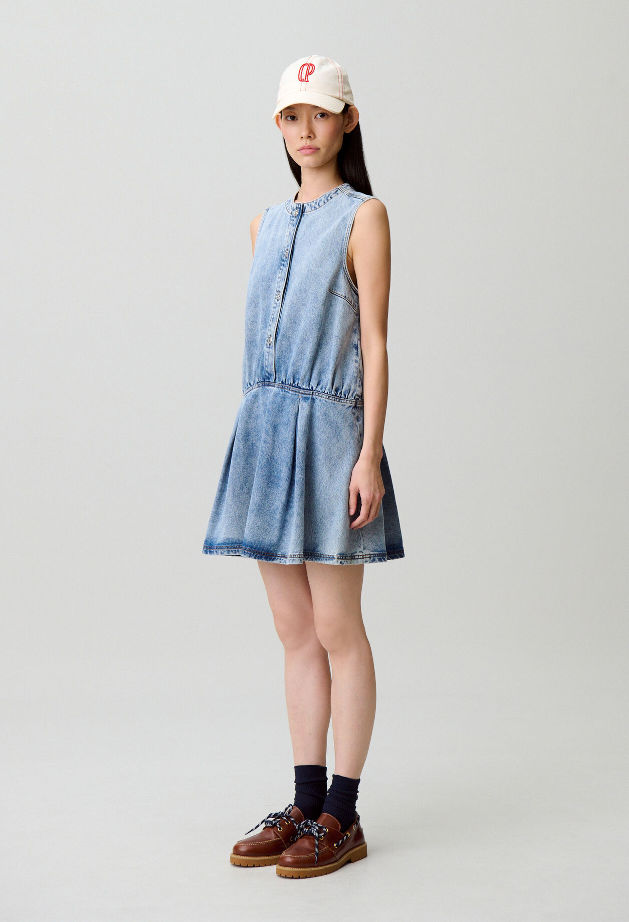 Robe courte évasée denim délavé