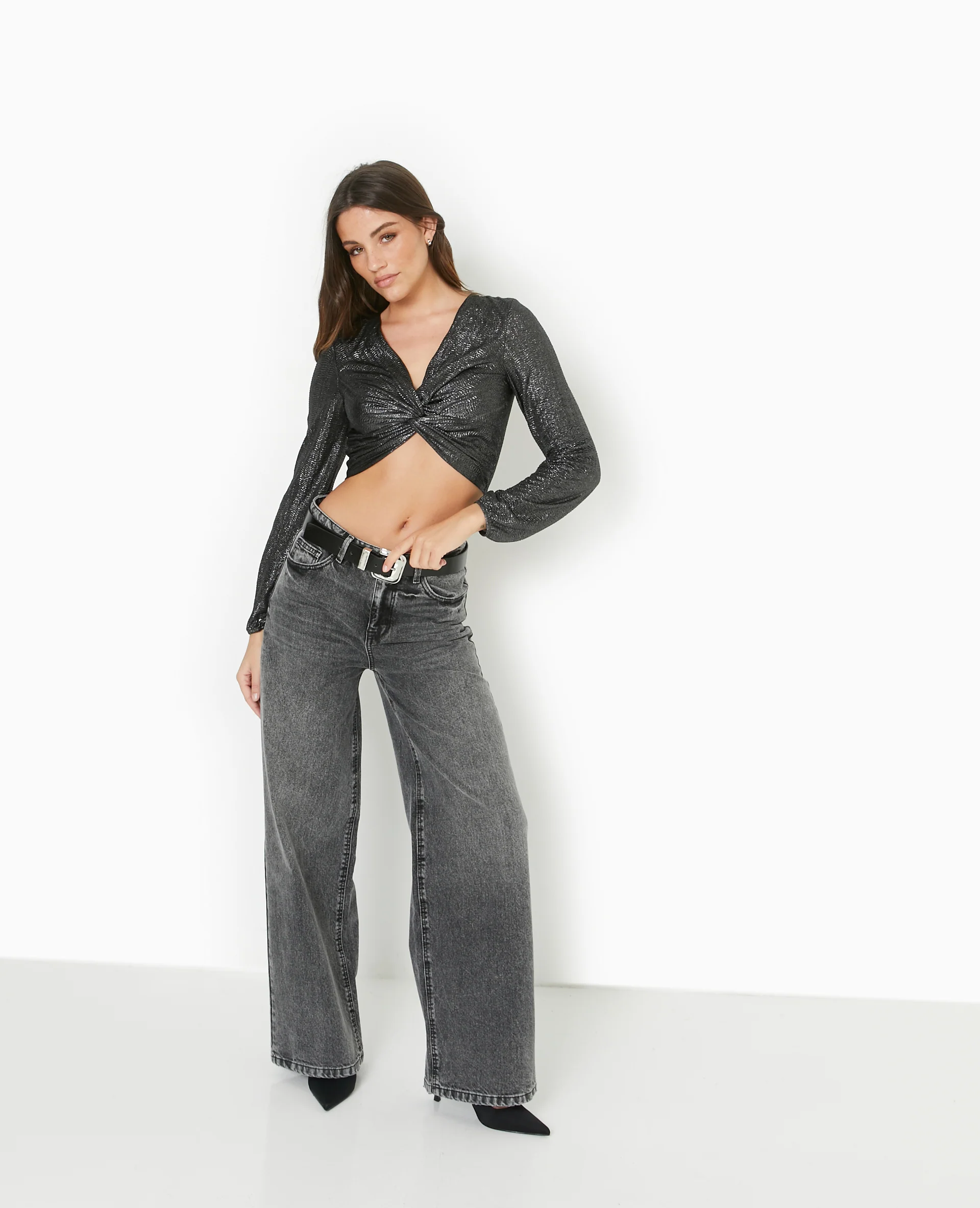 Top court en tissu texturé avec lurex doré