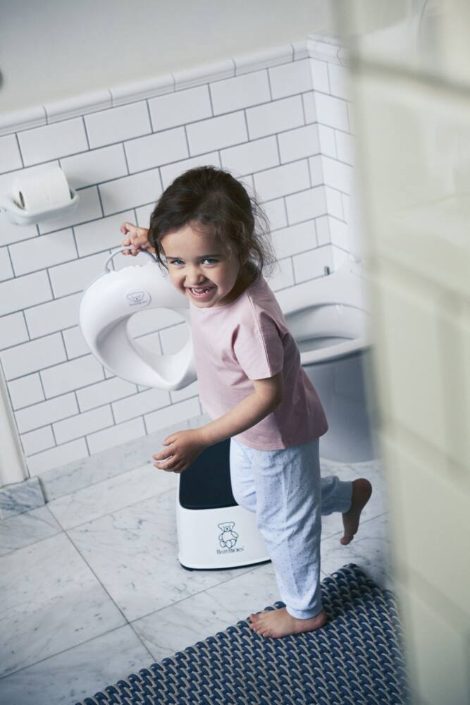 BabyBjorn Potty Trainer, White