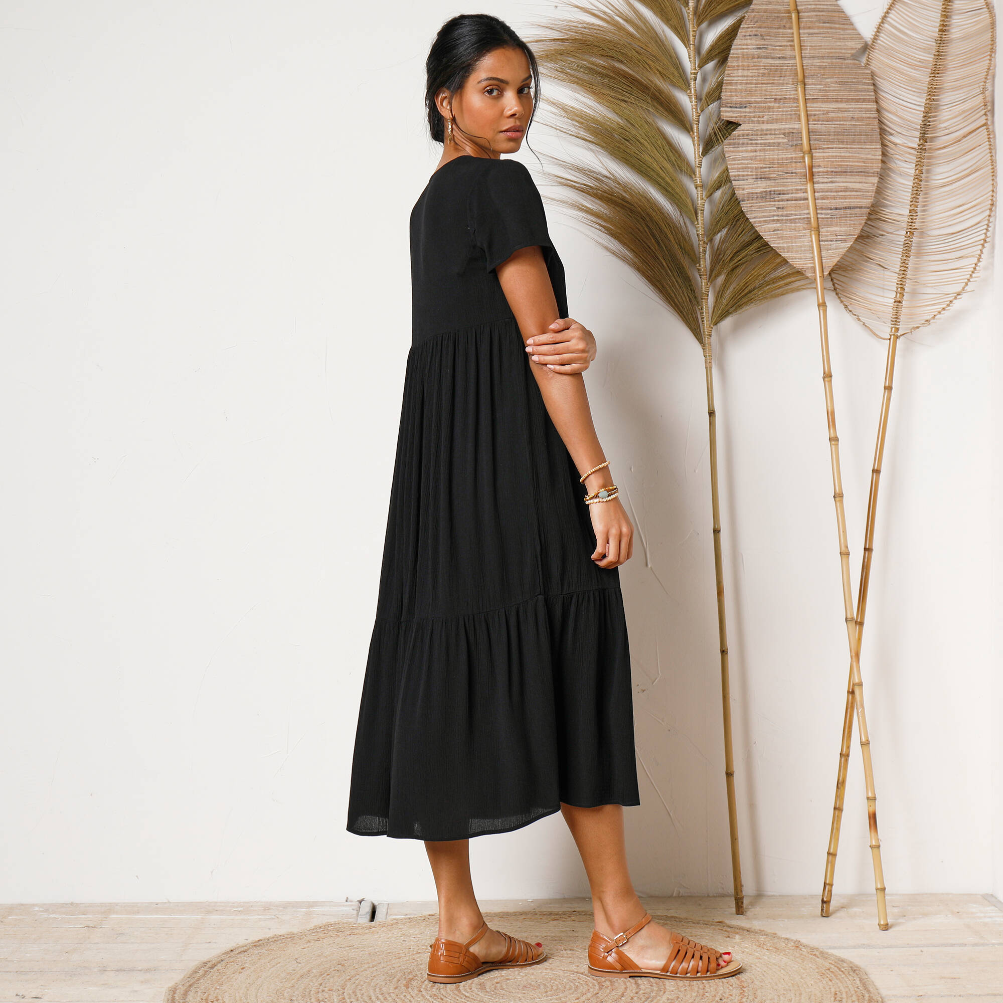 Robe col V longue unie, crépon