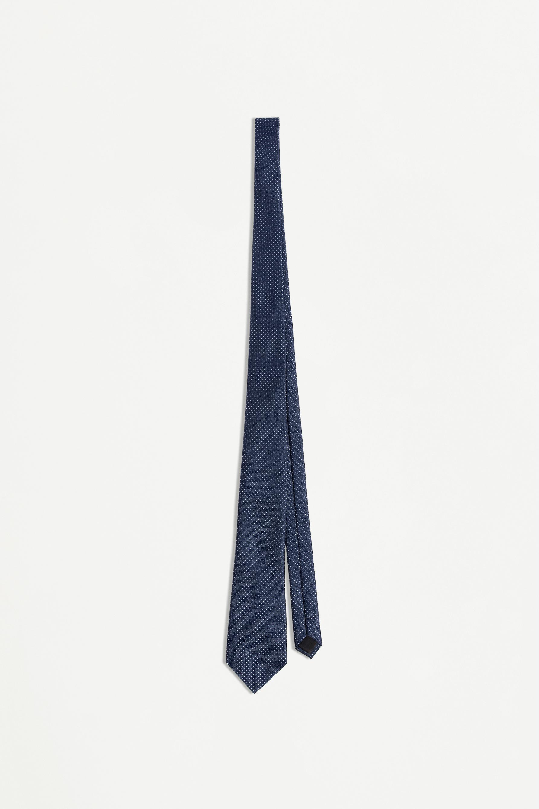 Corbata tejido relieve