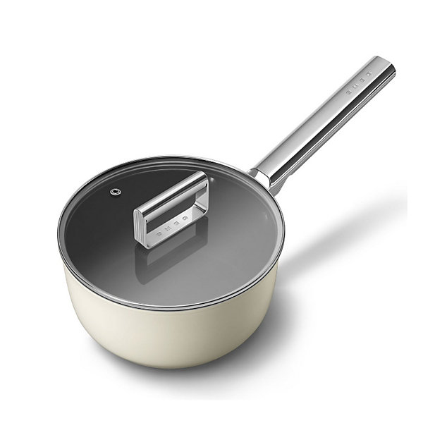 Casserole crème mat 20cm   couvercle Smeg SPF2012CRM