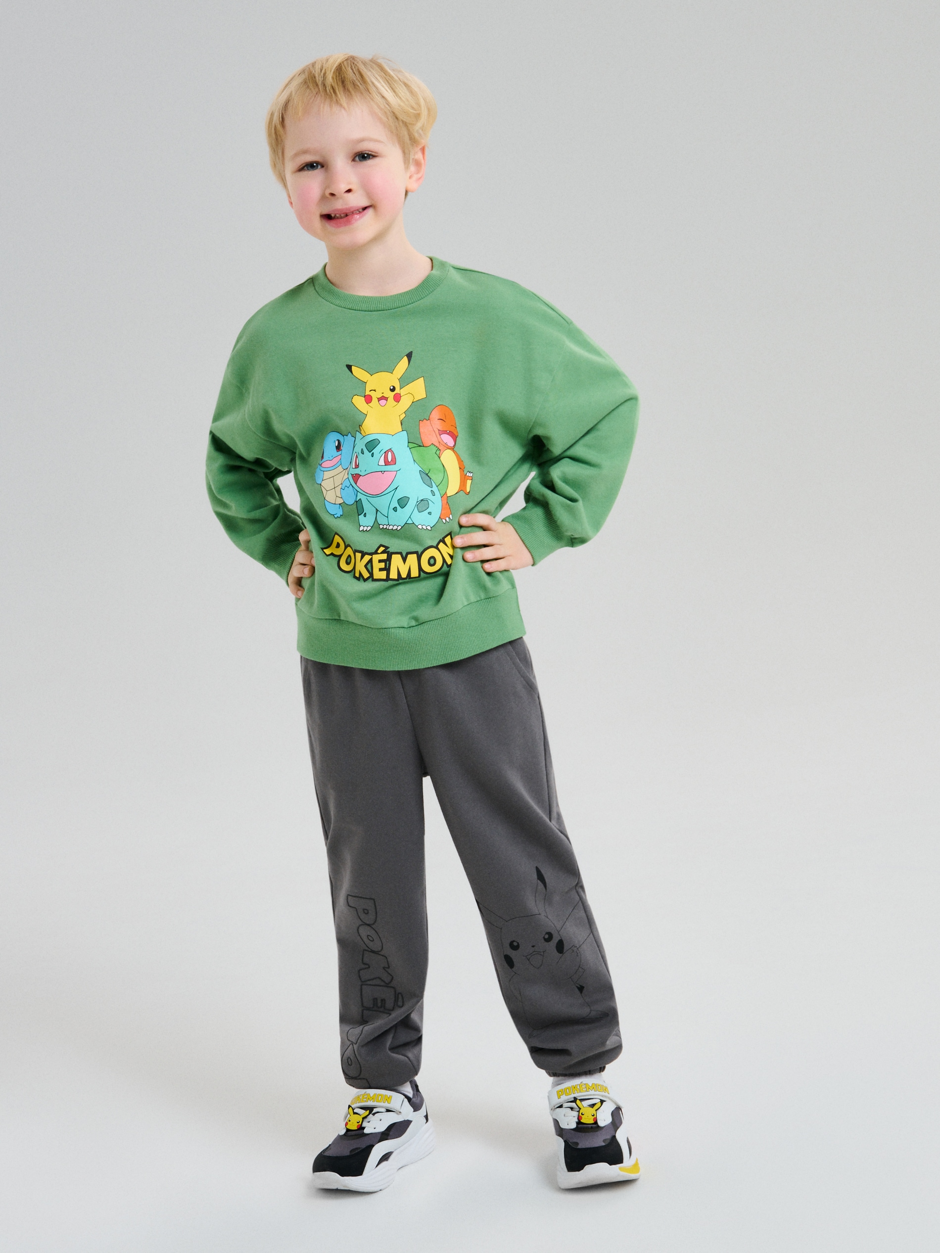 Bluza crewneck z nadrukiem Pokemon