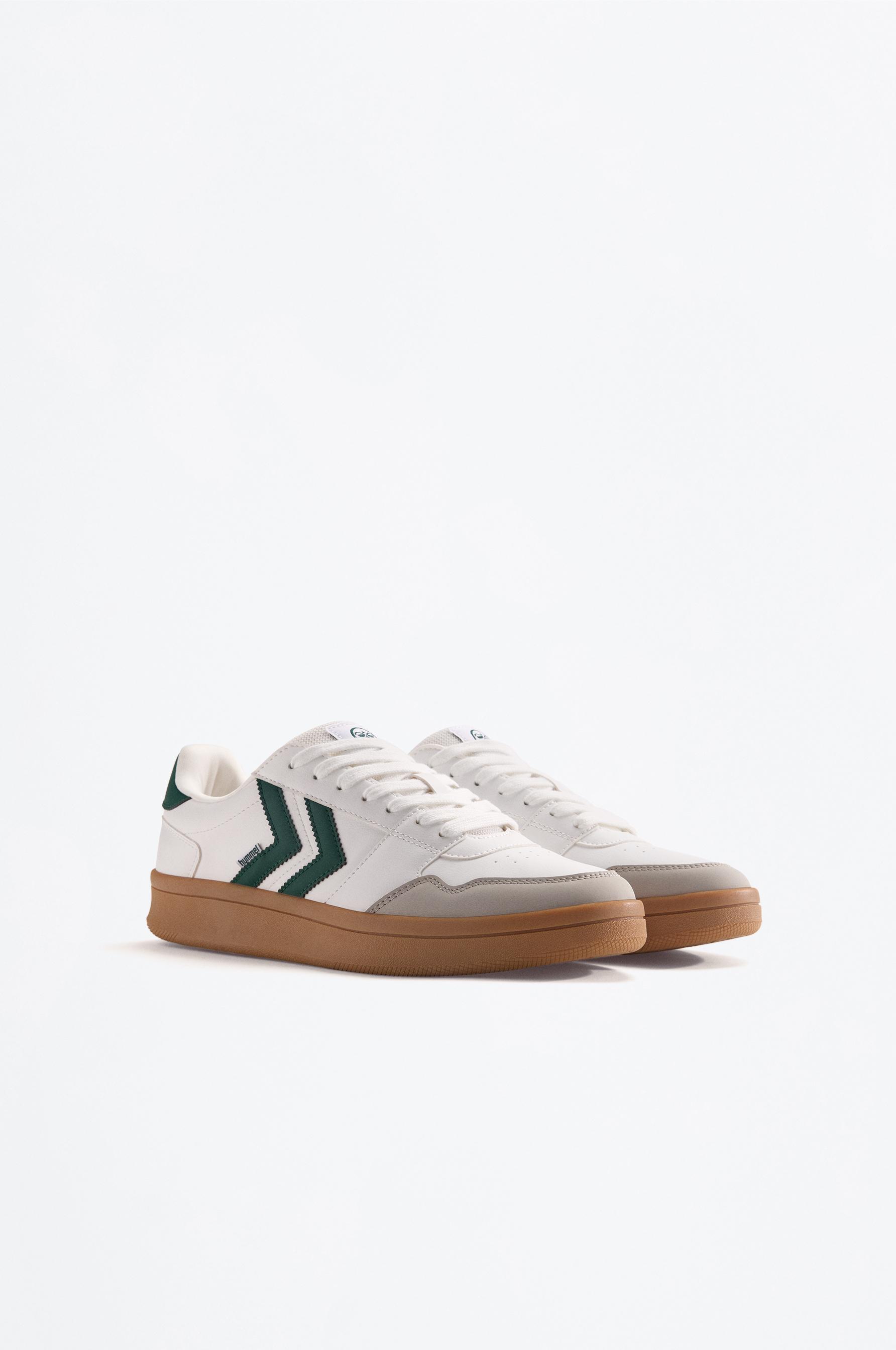 Zapatilla Hummel