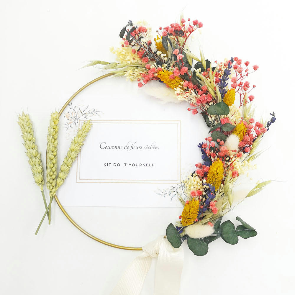 - Kit DIY Couronne murale de fleurs séchées rose