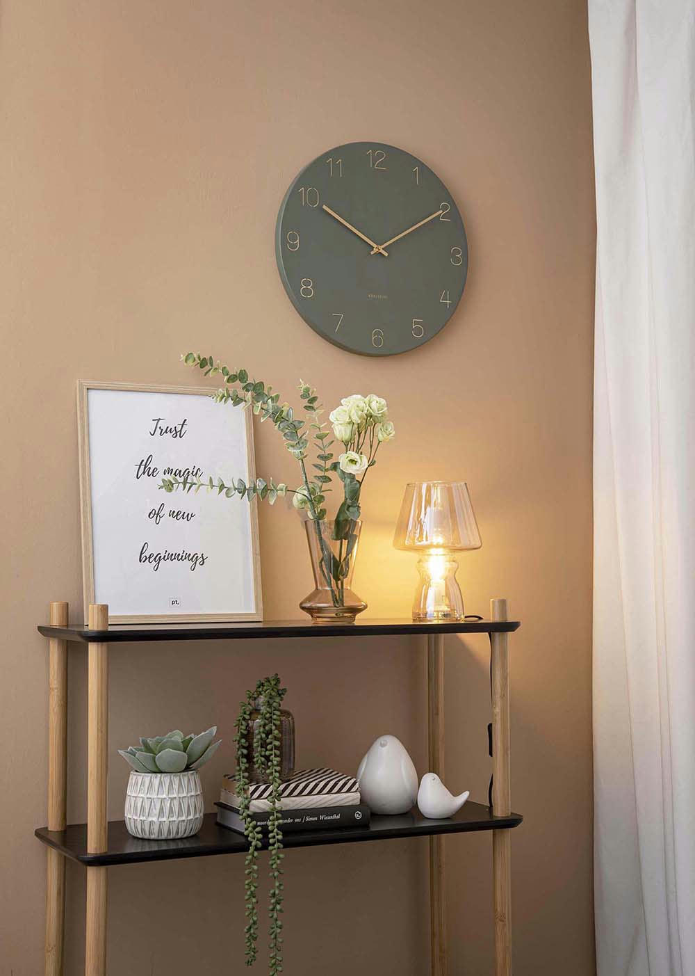 WALL CLOCK - Horloge en métal chiffres gravés charm vert