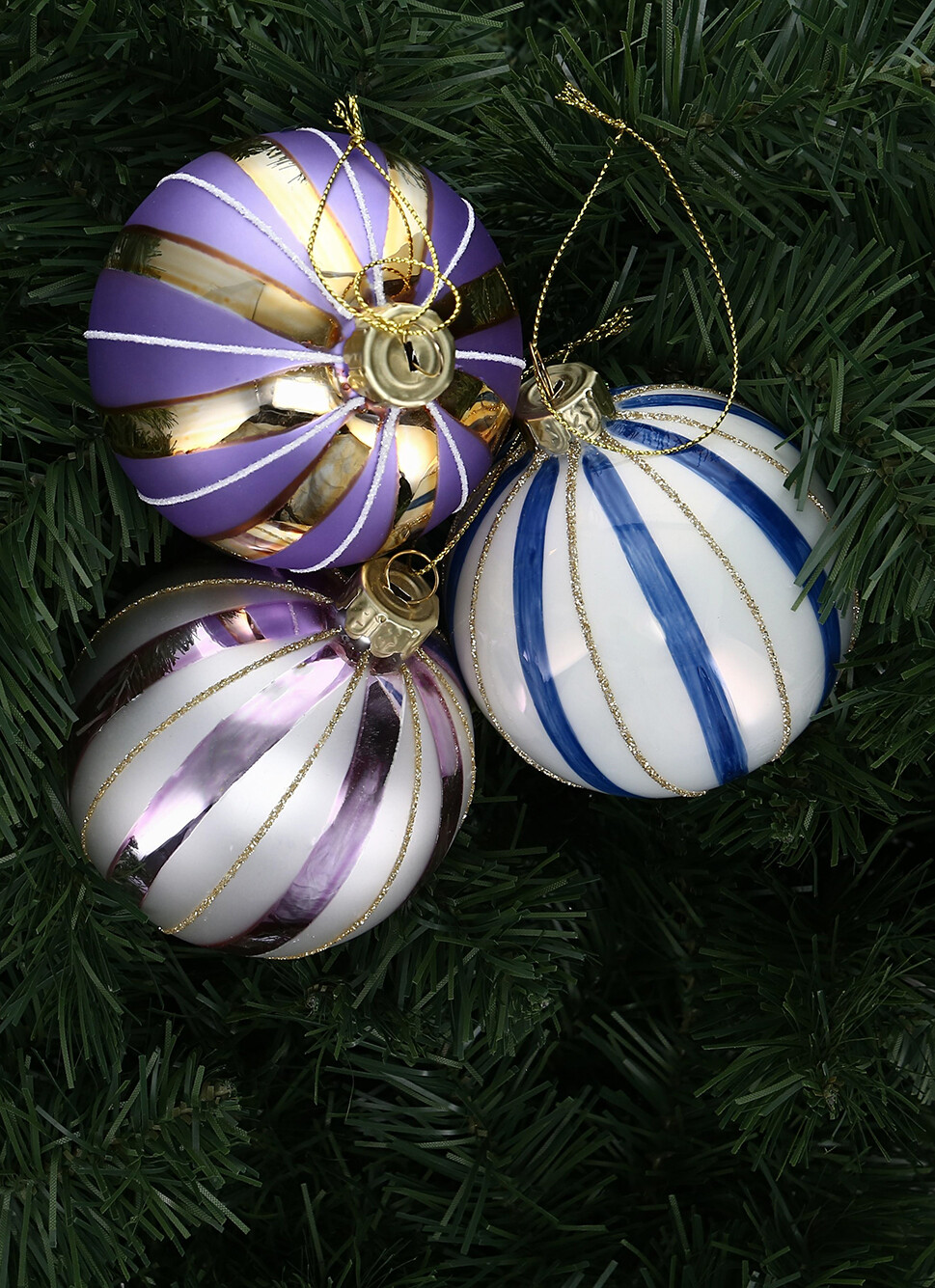 BOULE EN QUARTIERS (COLORIS ALÉATOIRE) AMETHYSTE/SAPHIR