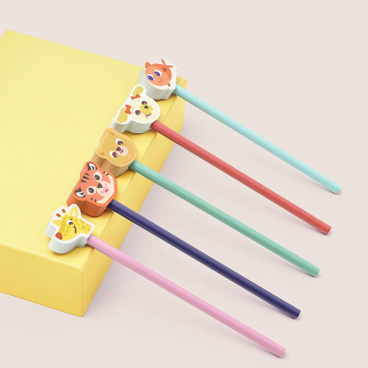 - Crayon À Papier Avec Gomme Chiot - Rouge