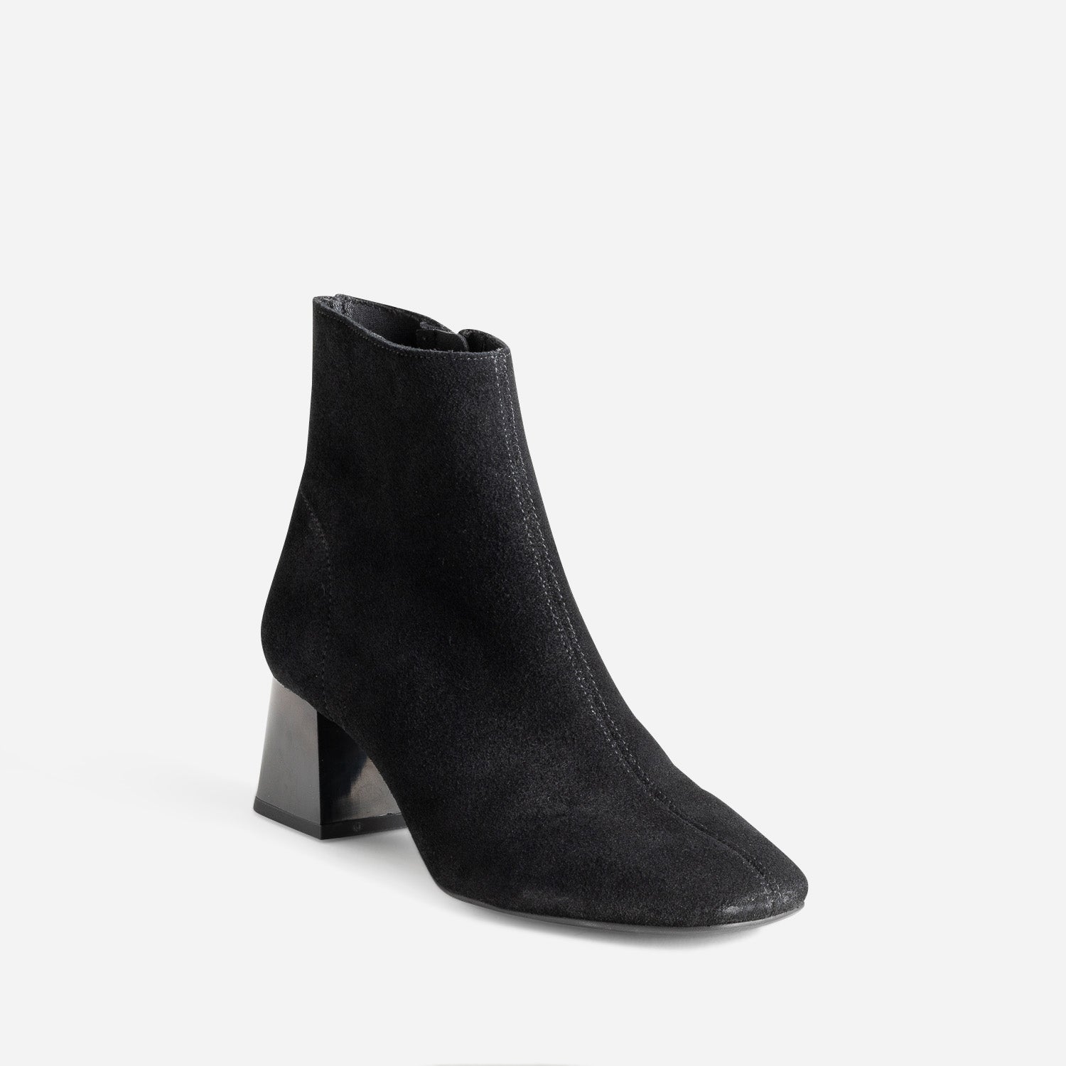 Boots noir en cuir velours