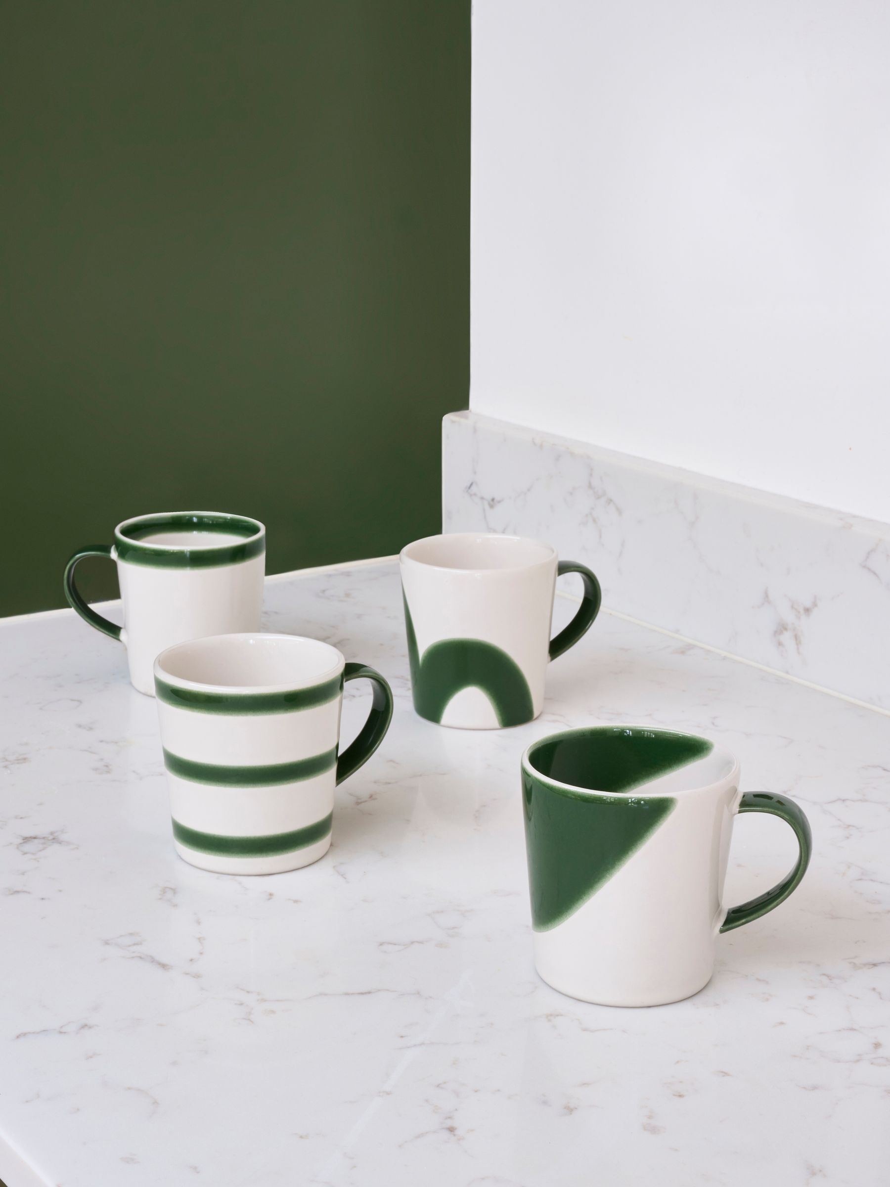 Jasper Conran London Set of 4 Green Abstract Mugs