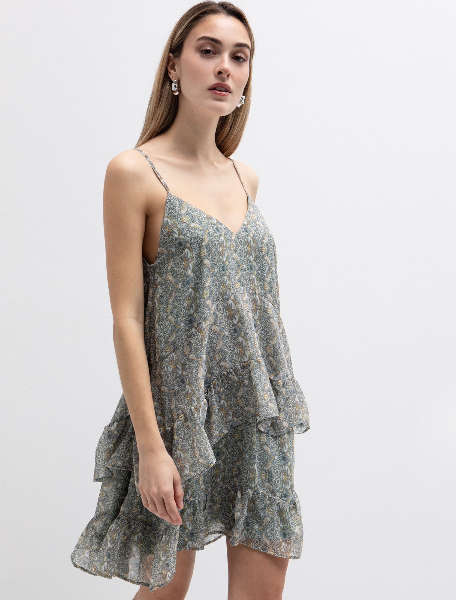 Εμπριμέ φόρεμα με layers