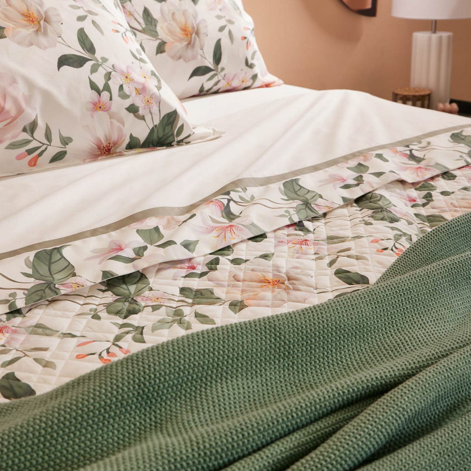 Completo letto matrimoniale Ninfa Eko bianco Biancoperla