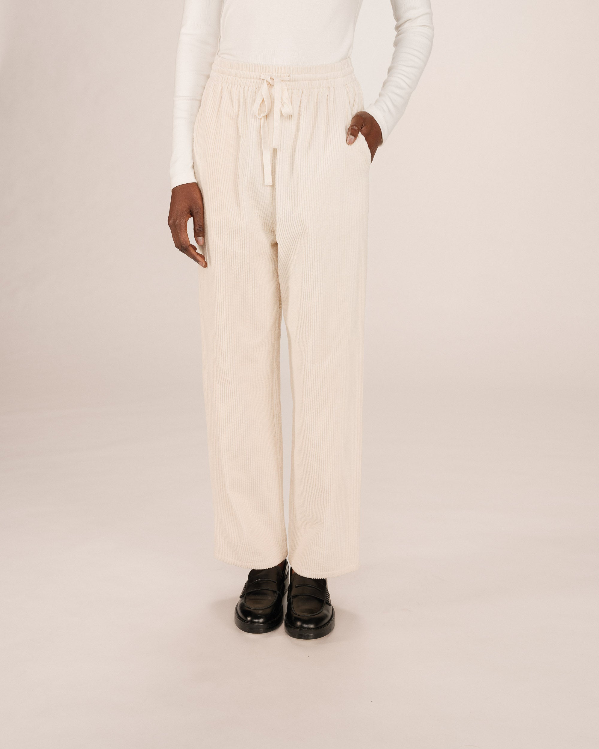 Pantalon large velours ecru Liberty