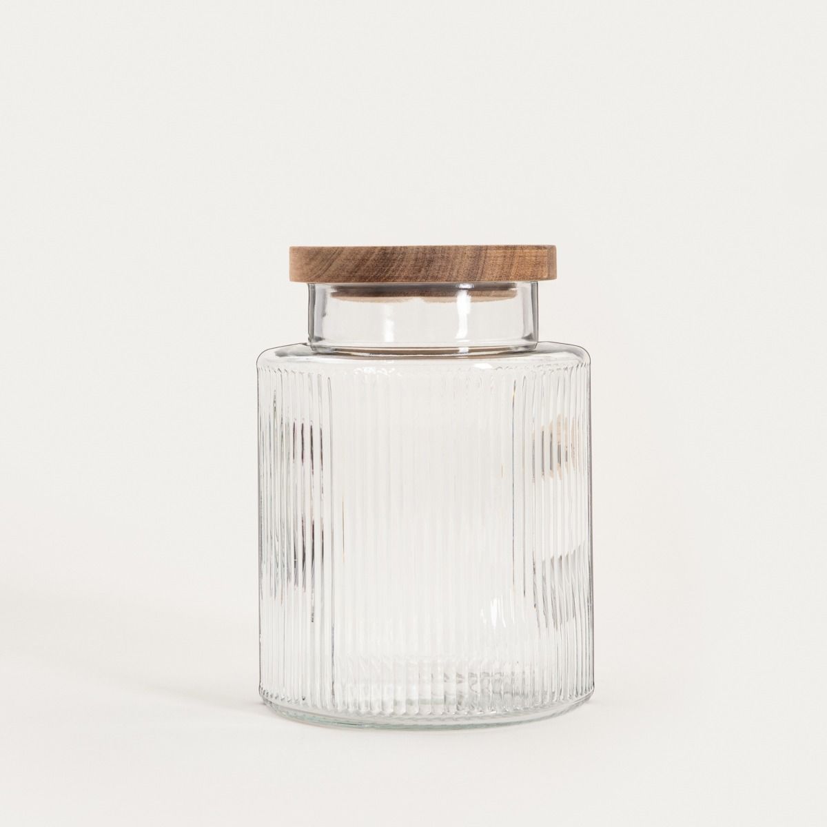 Pojemnik TARRO ryflowany z drewnianią pokrywką 1,6 l