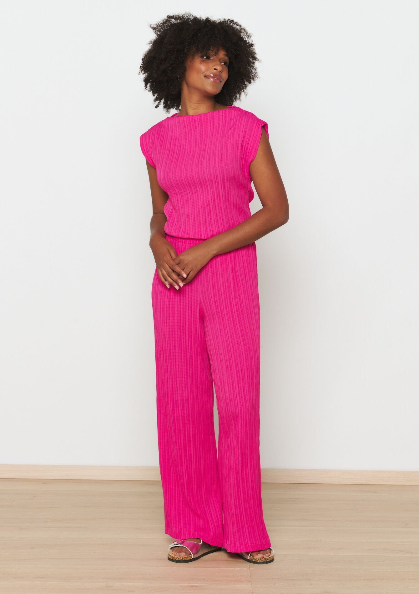 Broek met pliss&eacute;