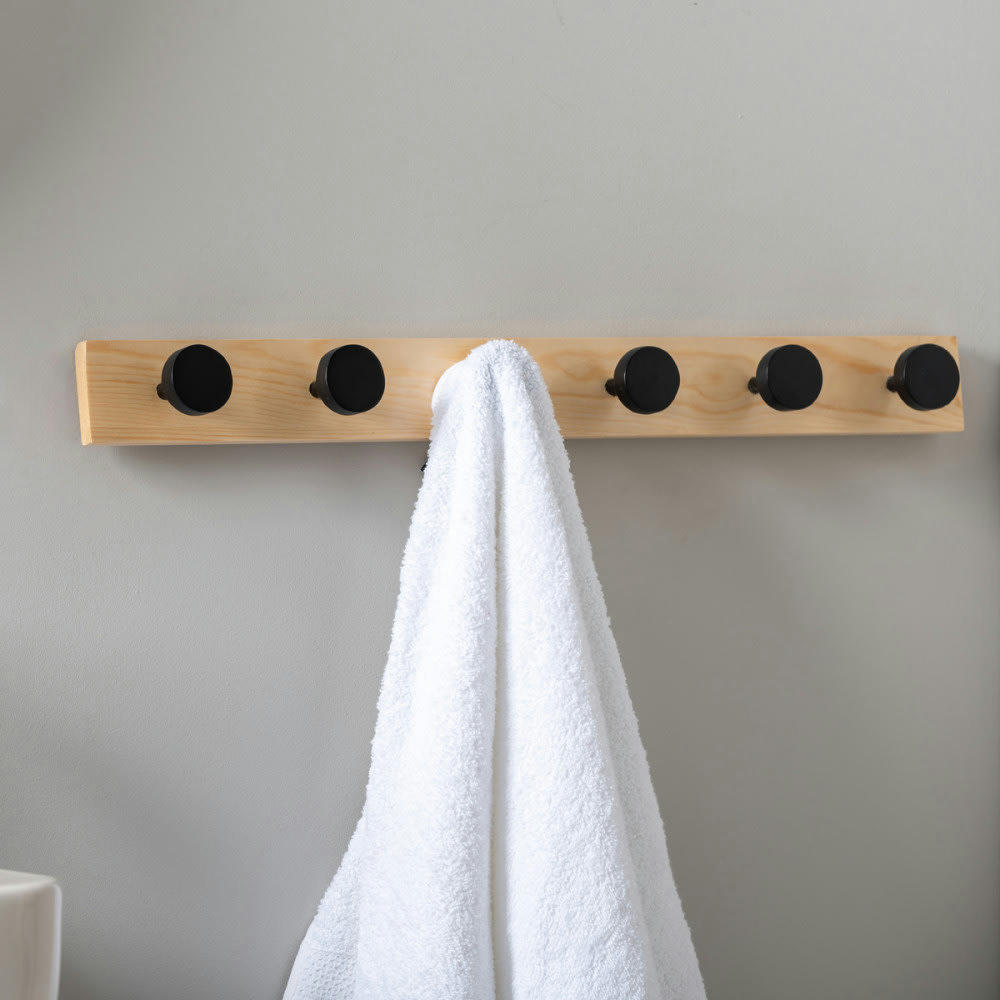 - Porte manteaux 6 crochets en pin 60x6cm