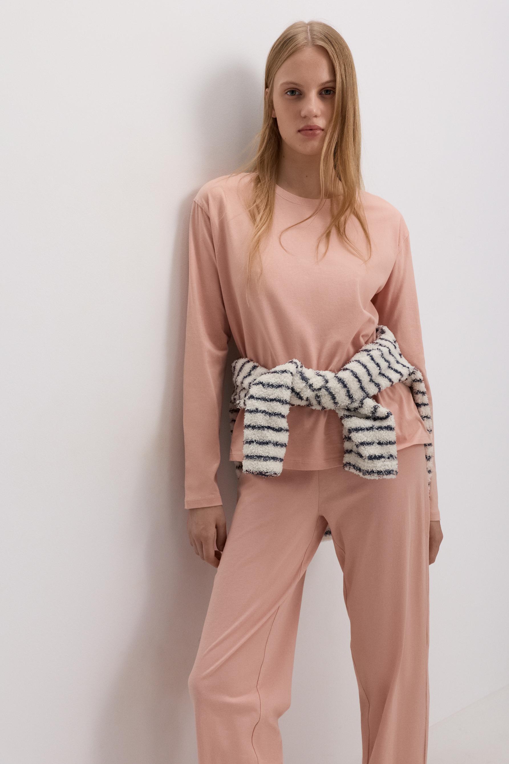 Pijama largo básico