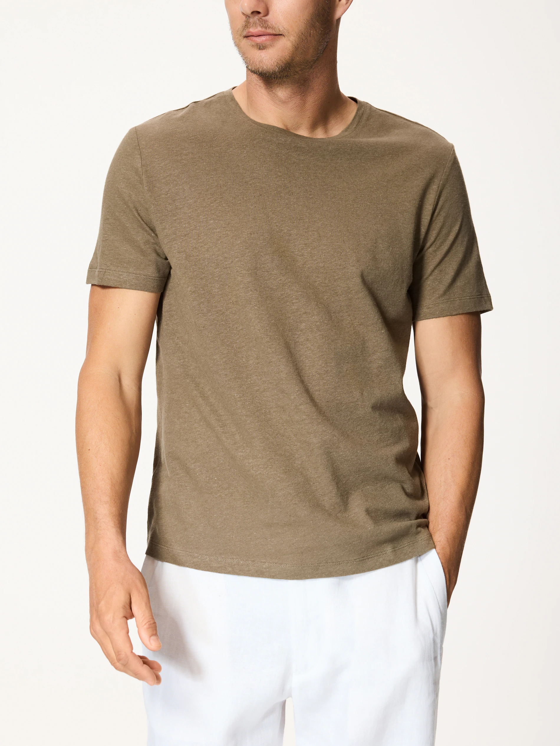 T-shirt regular z lnem